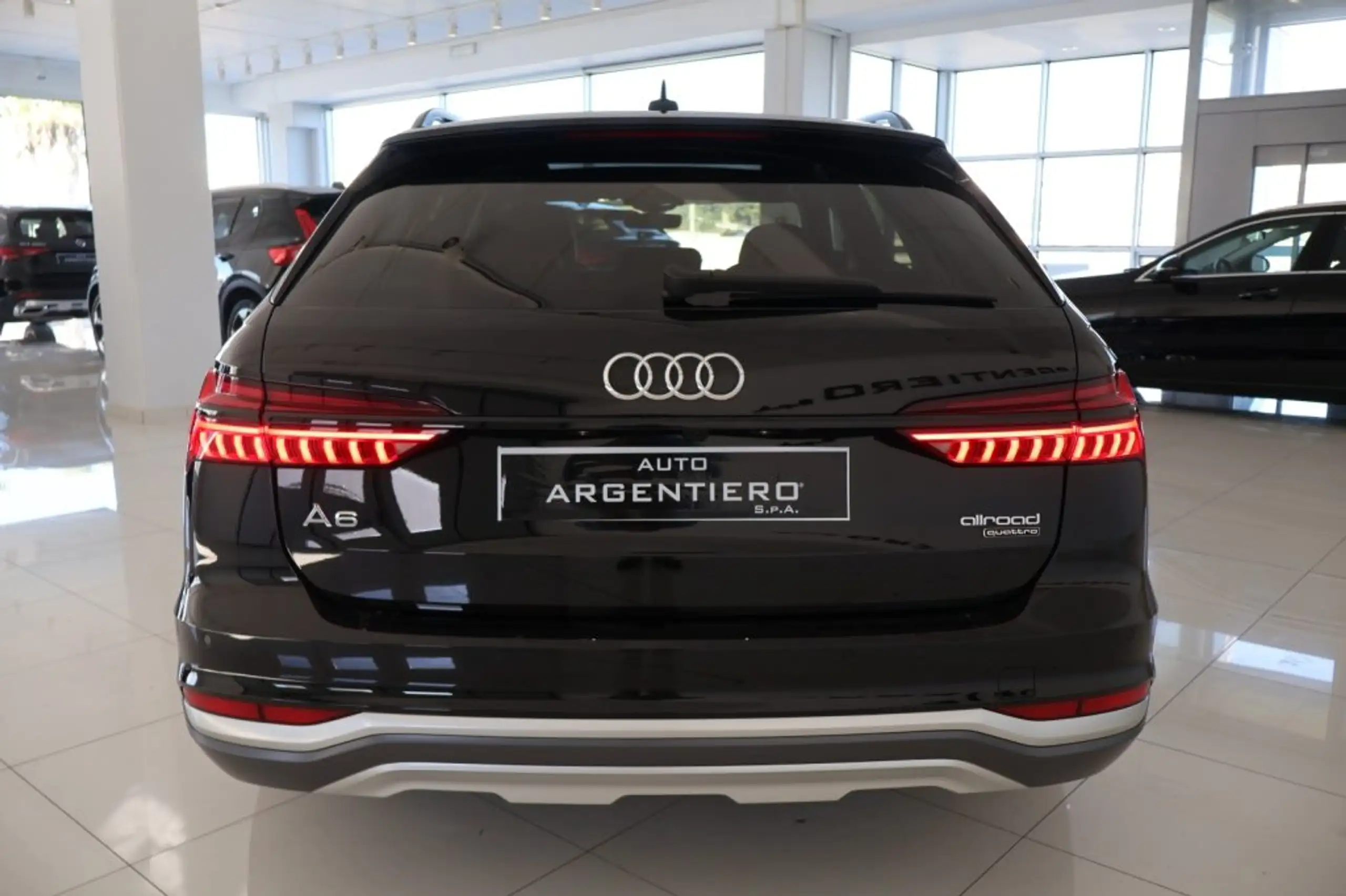 Audi - A6 allroad