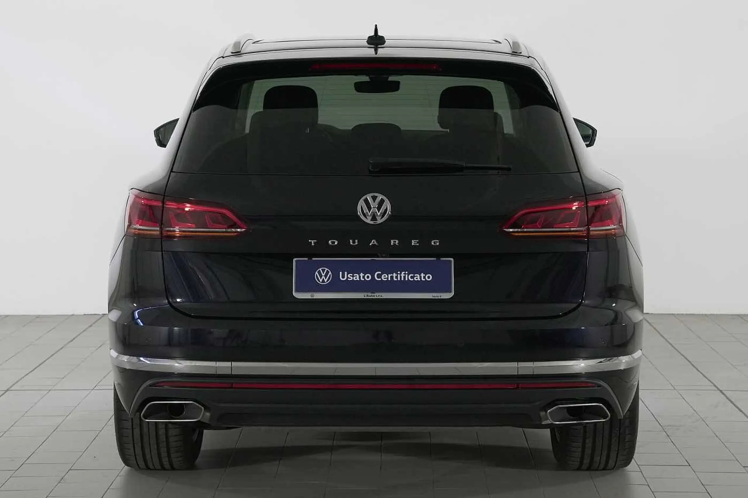 Volkswagen - Touareg