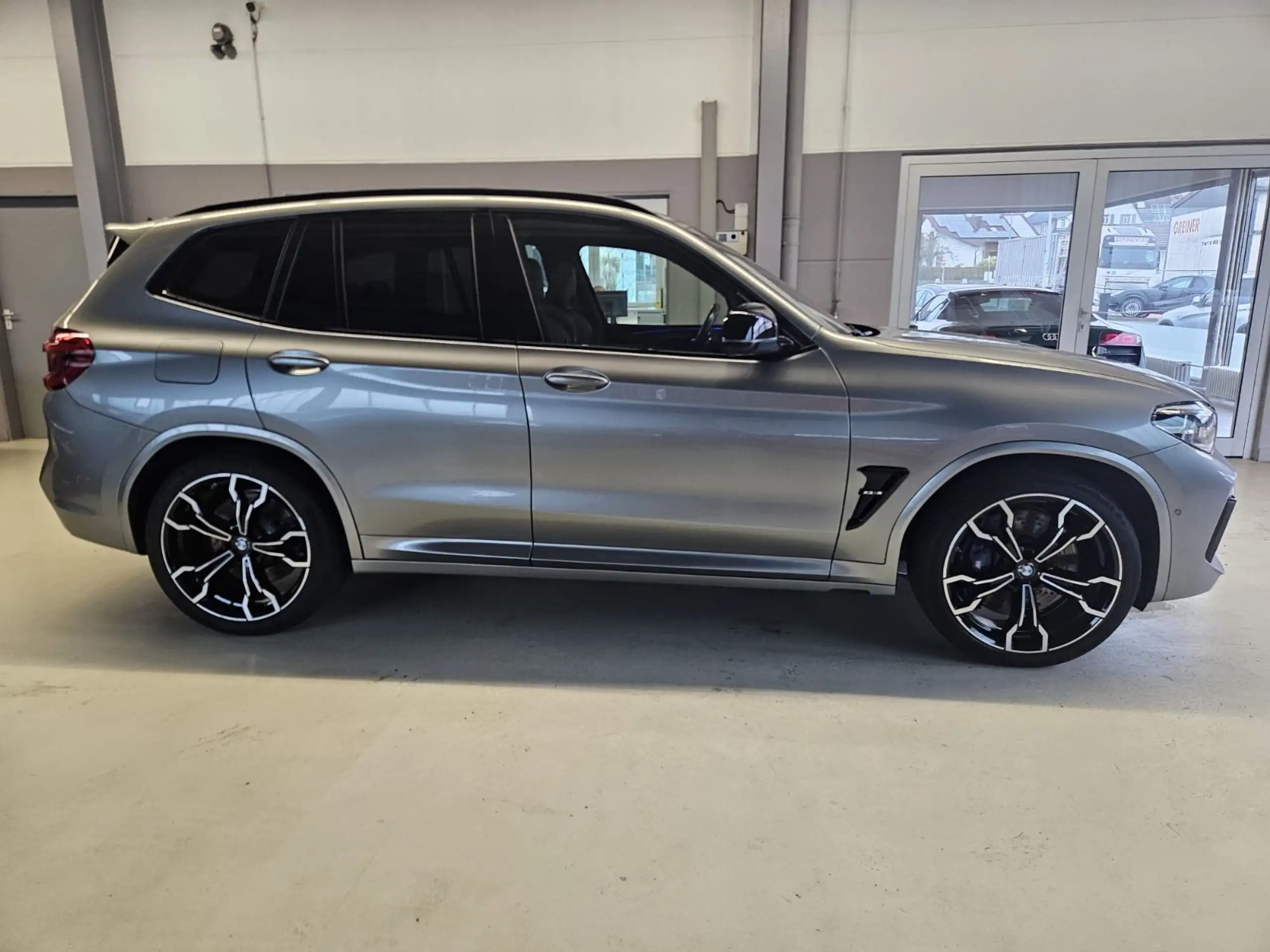 BMW - X3 M