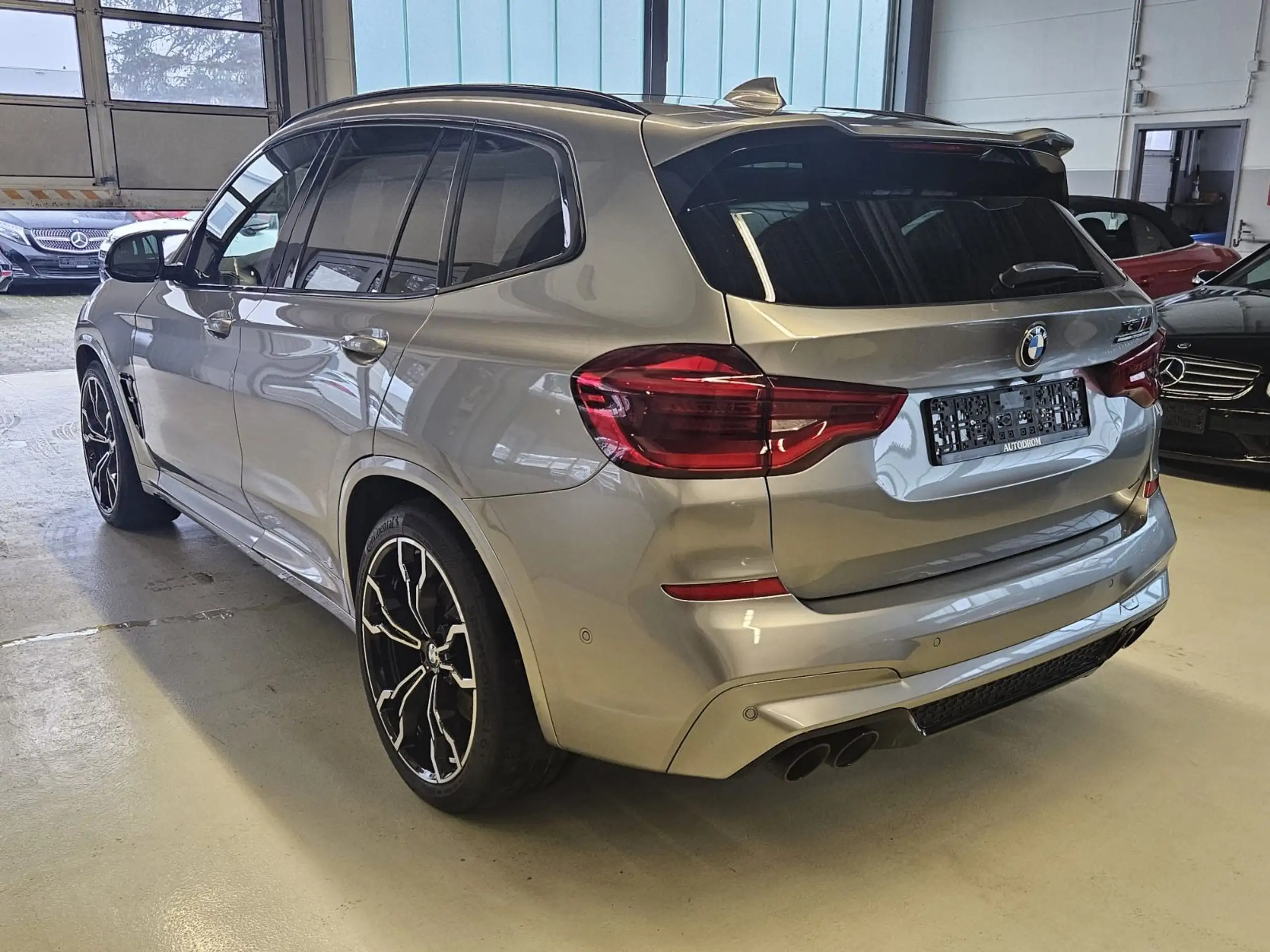 BMW - X3 M