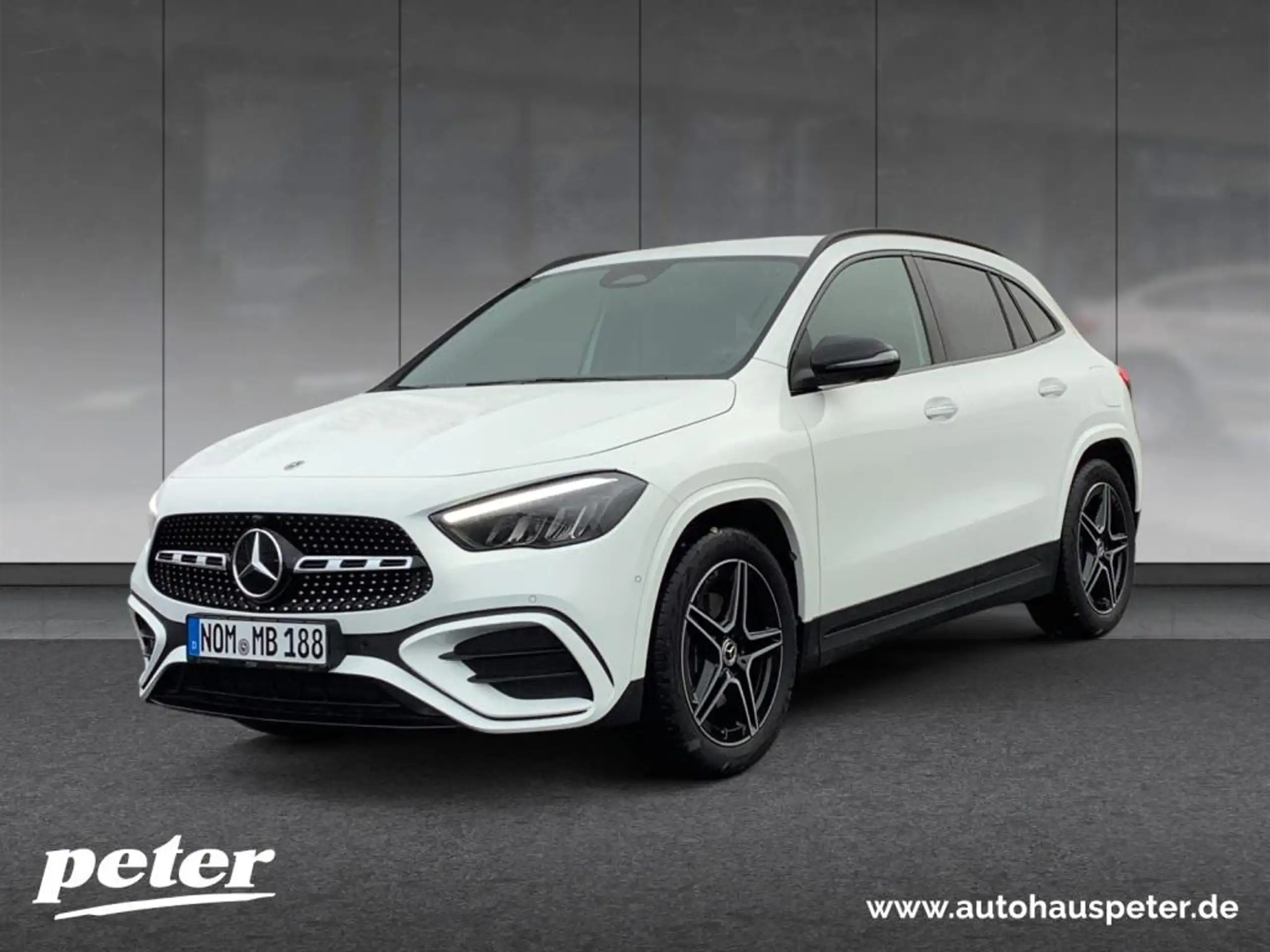 Mercedes-Benz - GLA 200