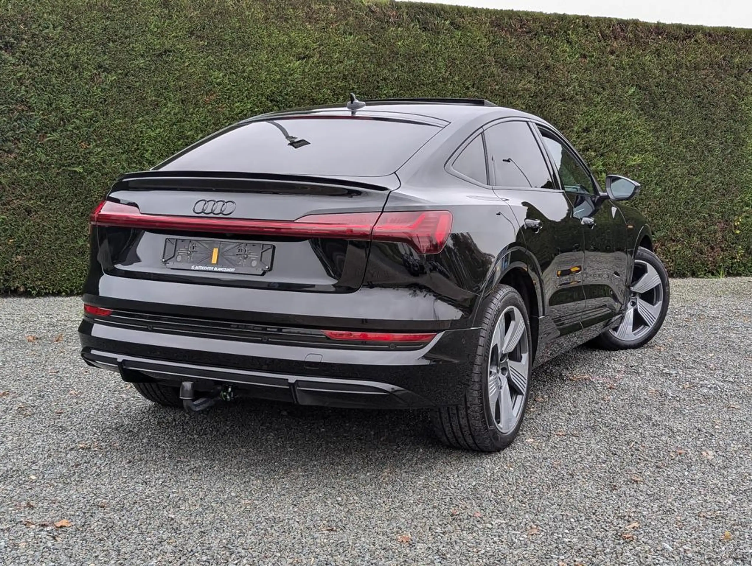 Audi - e-tron