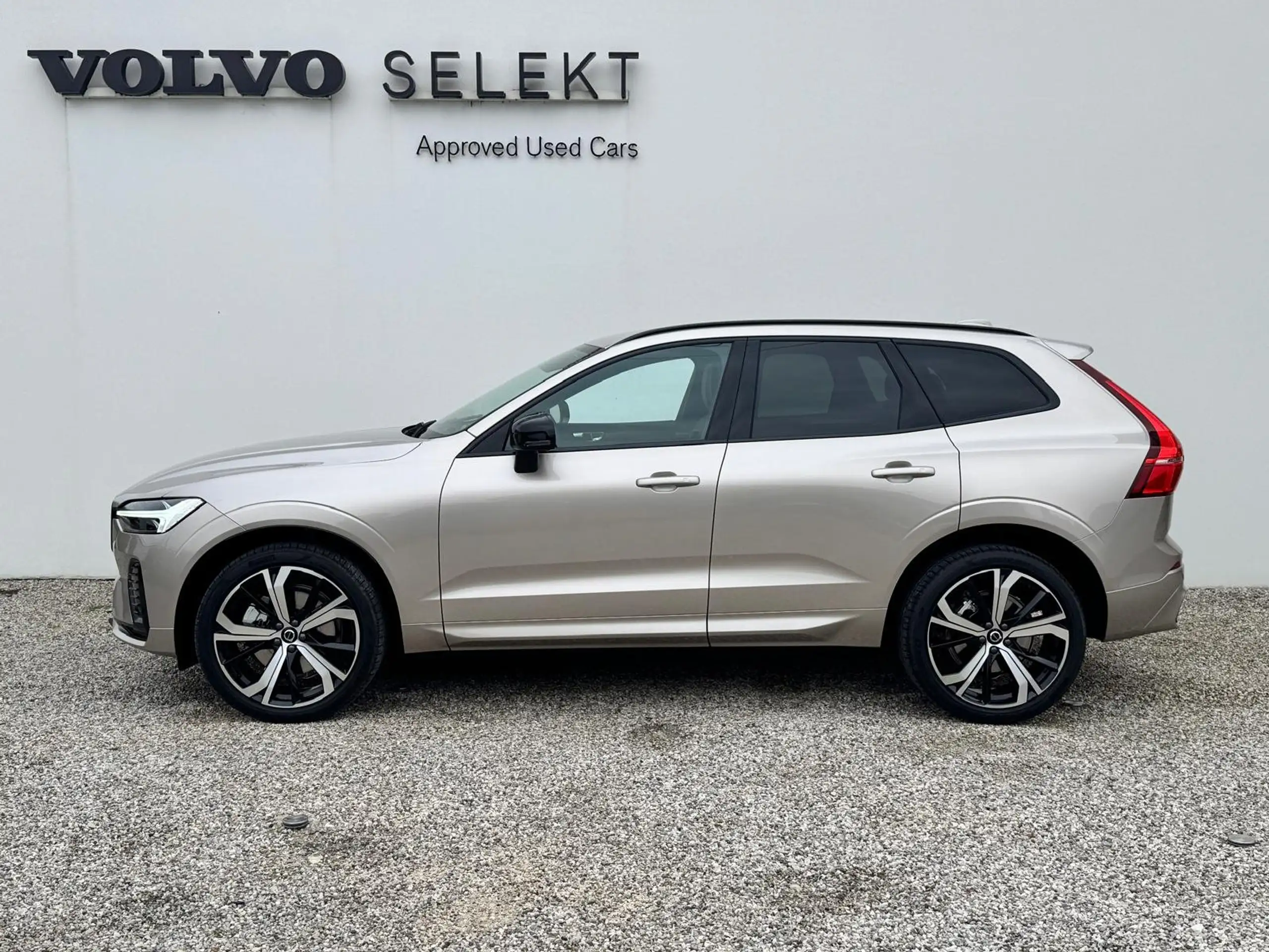 Volvo - XC60