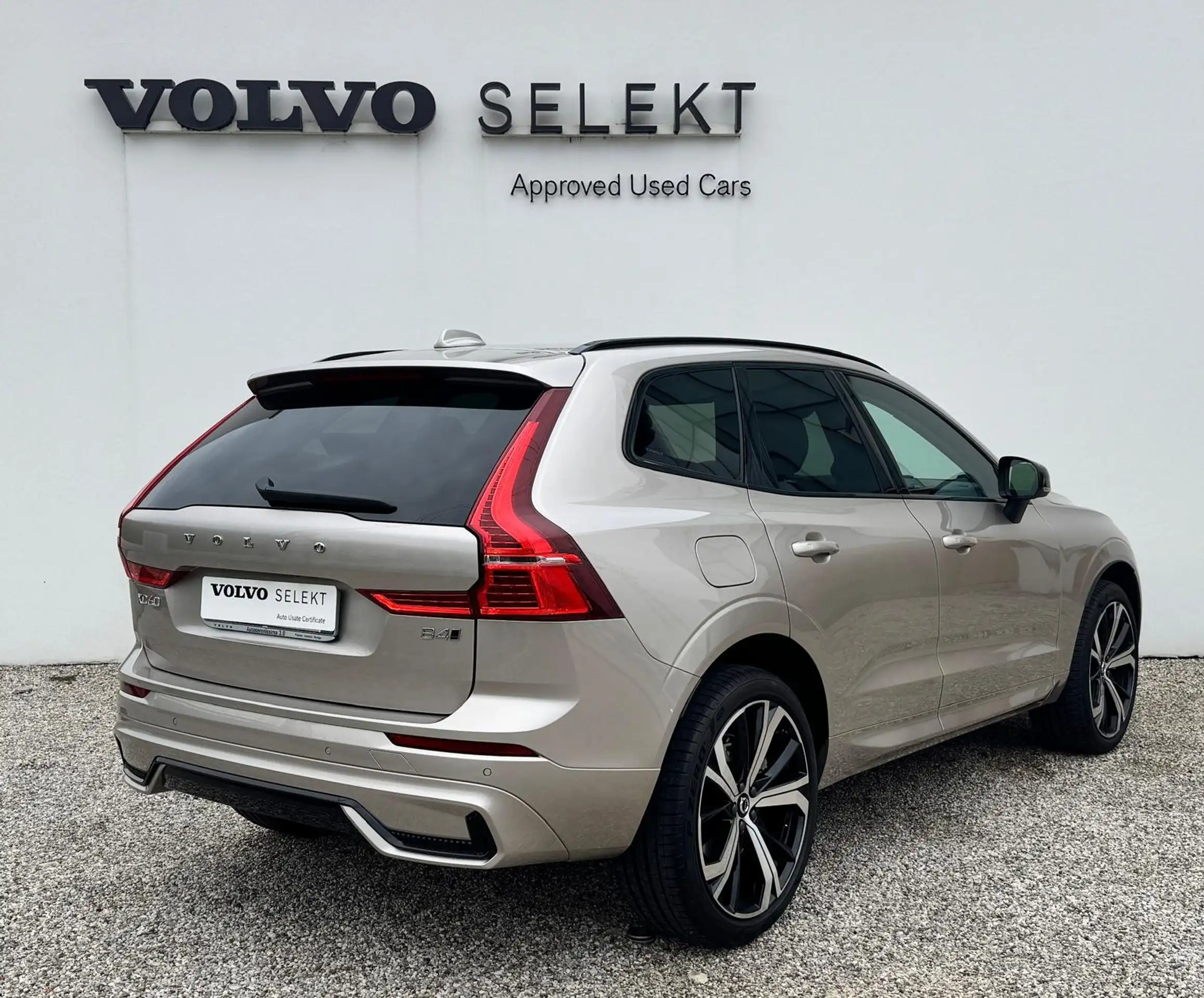 Volvo - XC60