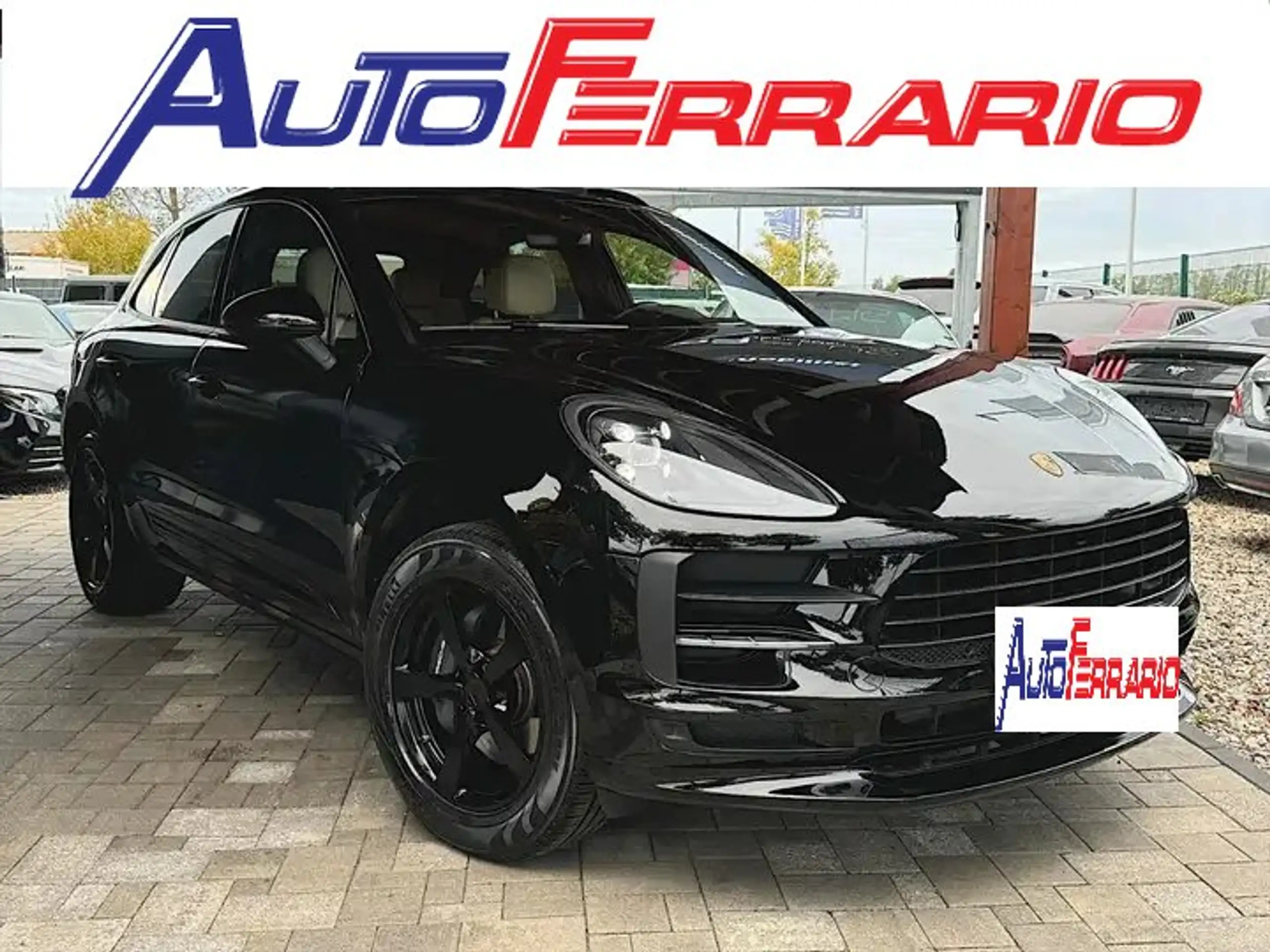 Porsche - Macan