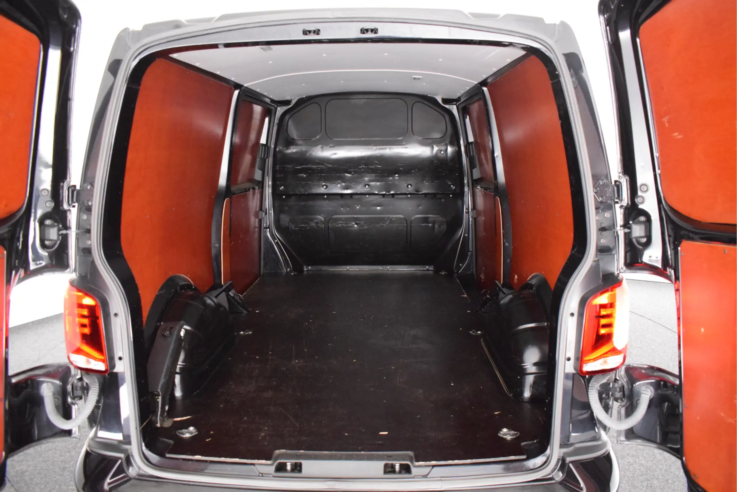 Volkswagen - T6.1 Transporter