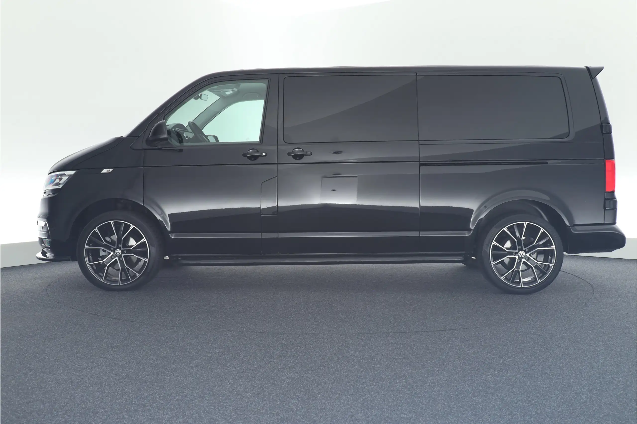 Volkswagen - T6.1 Transporter