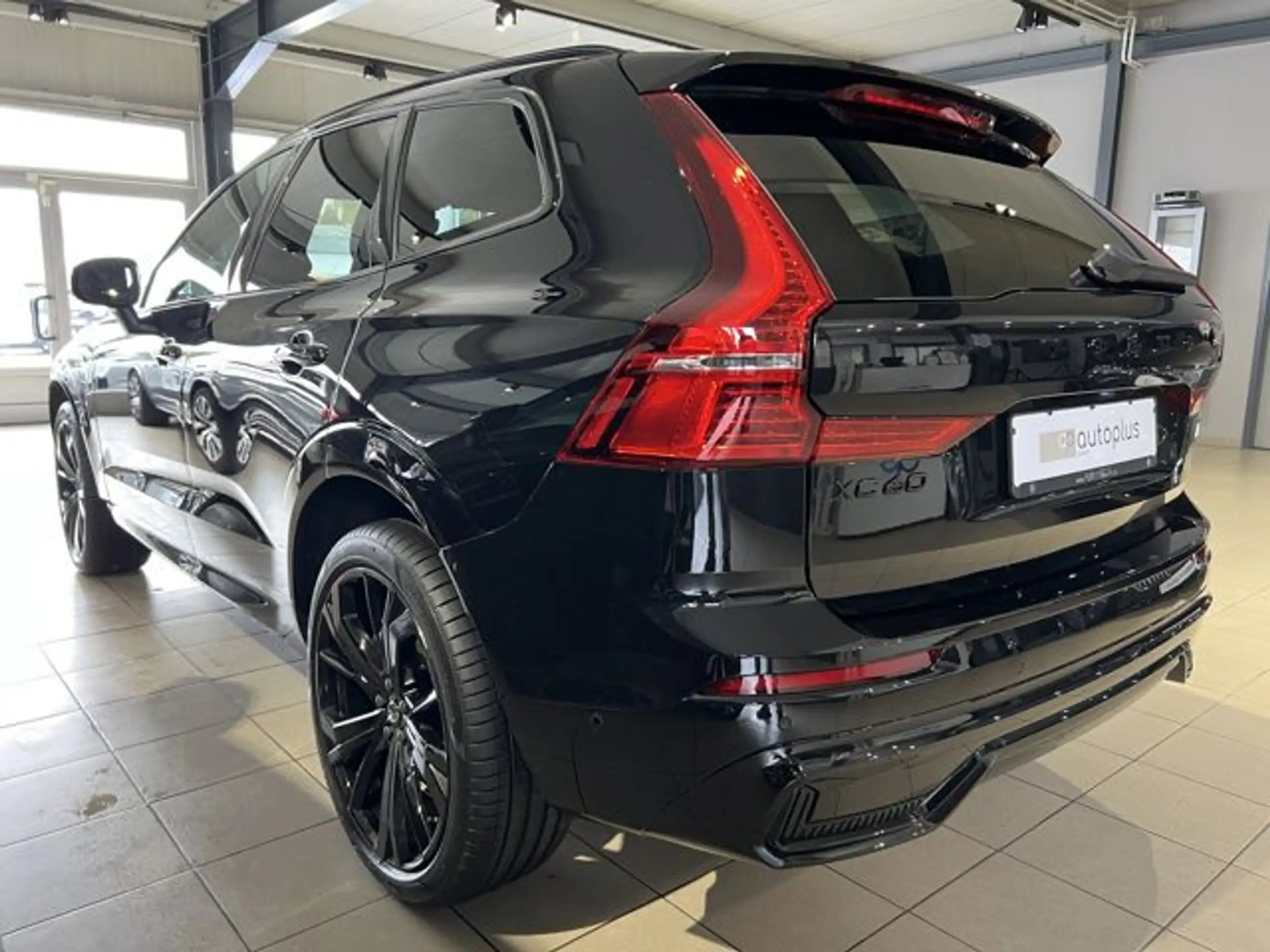 Volvo - XC60