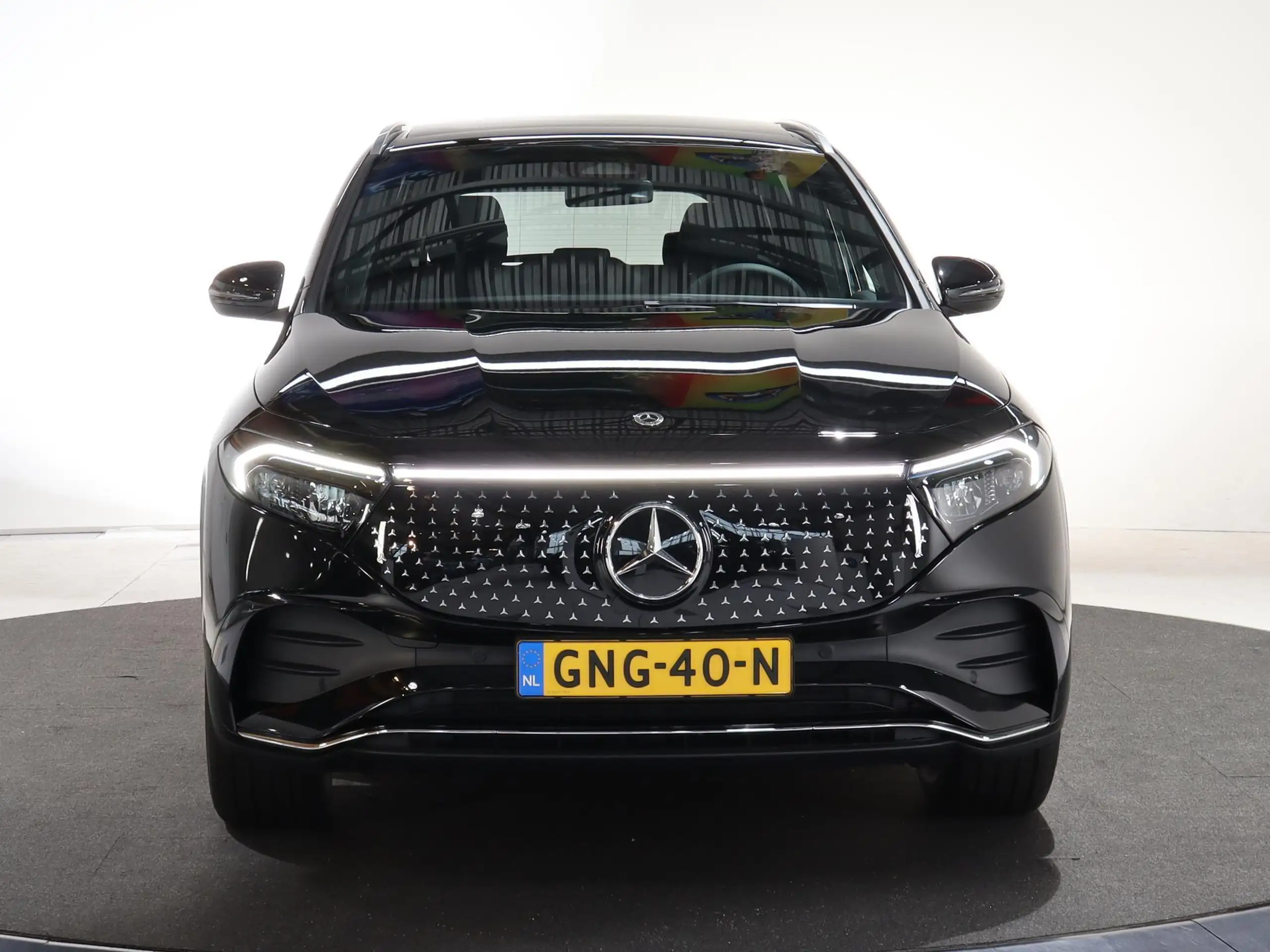 Mercedes-Benz - EQA