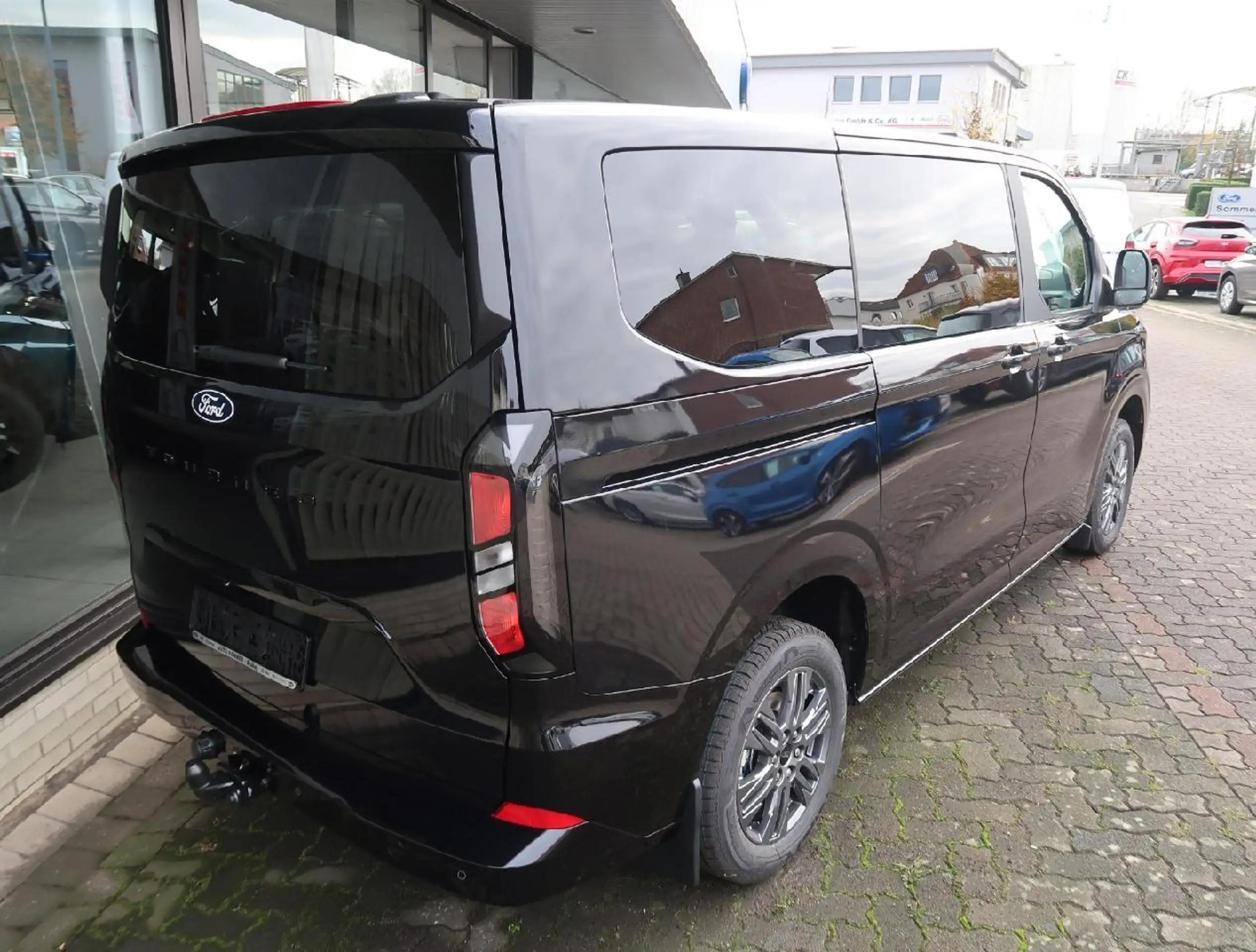 Ford - Tourneo Custom