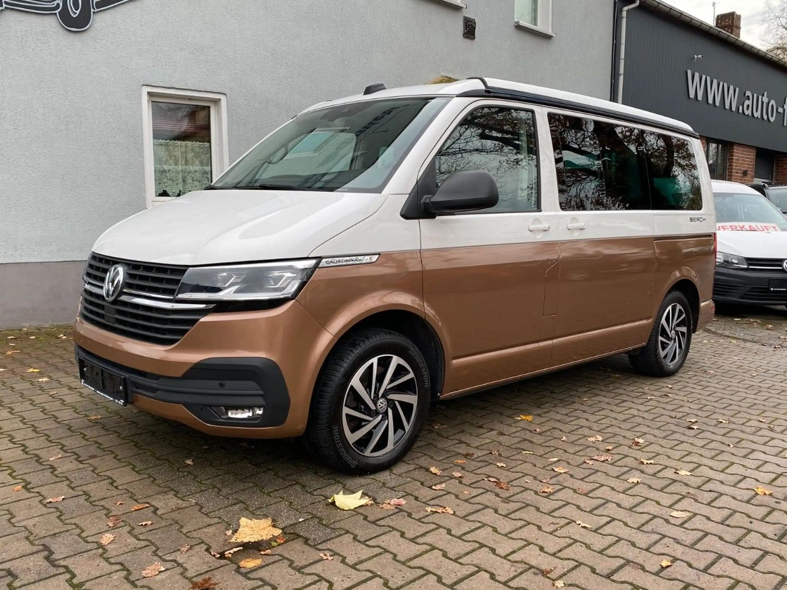 Volkswagen - T6 California