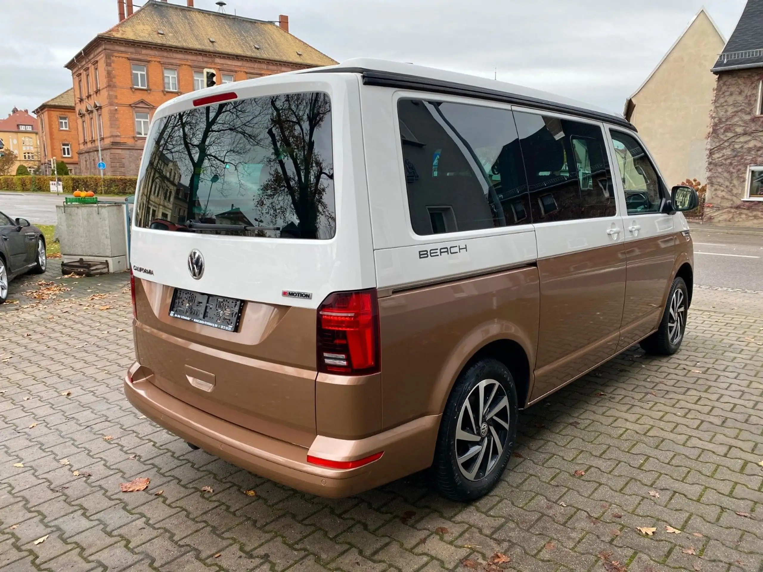 Volkswagen - T6 California