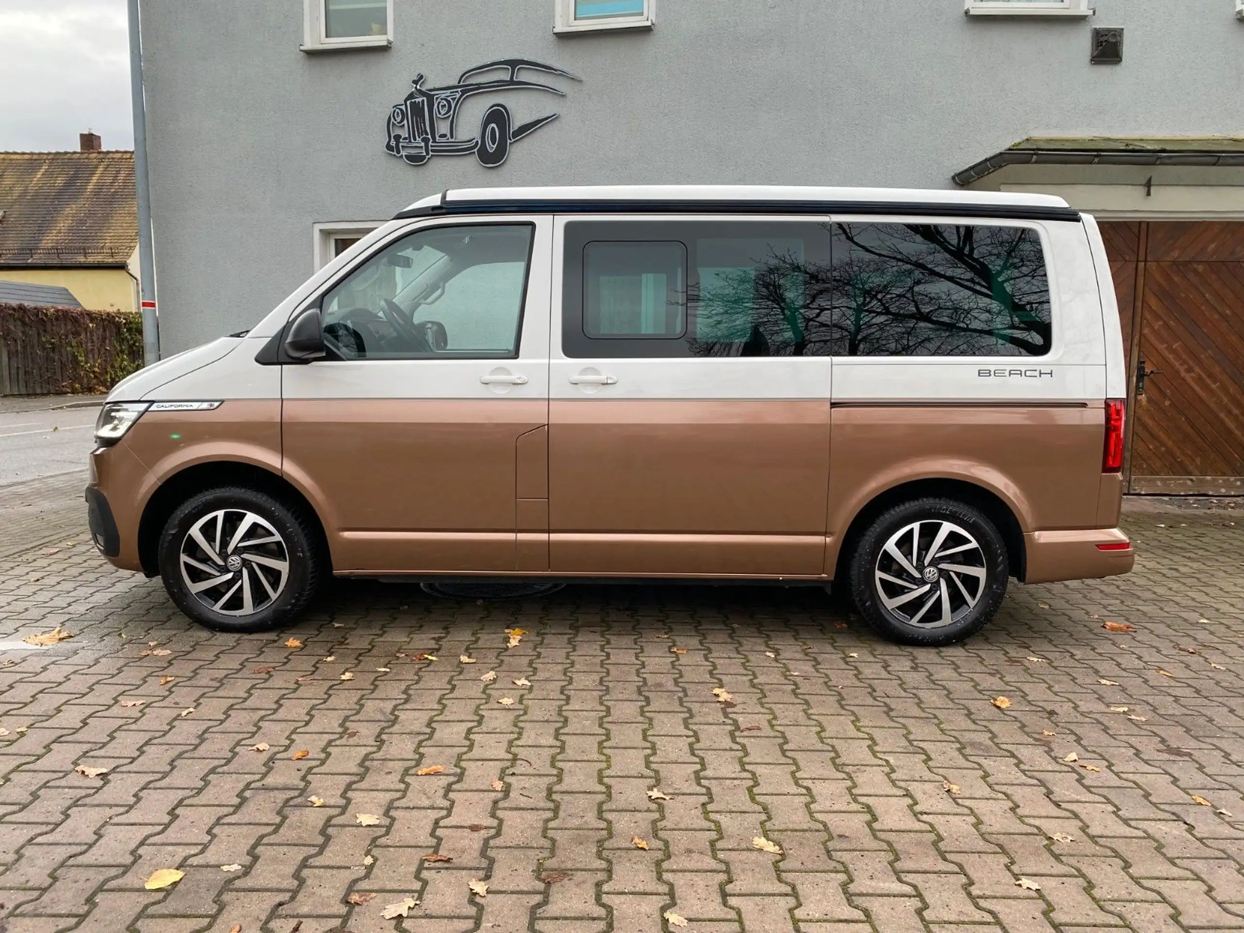 Volkswagen - T6 California