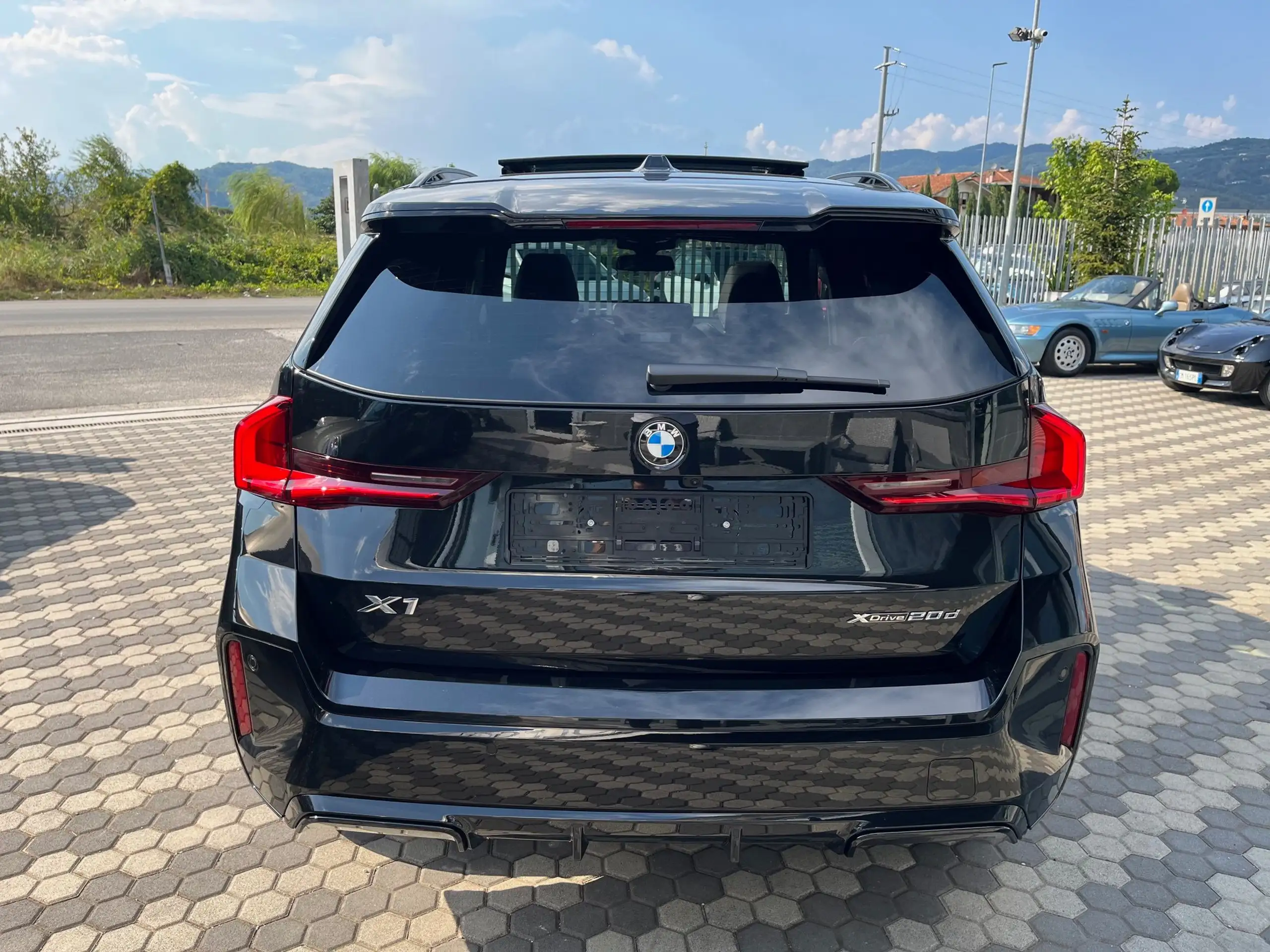 BMW - X1