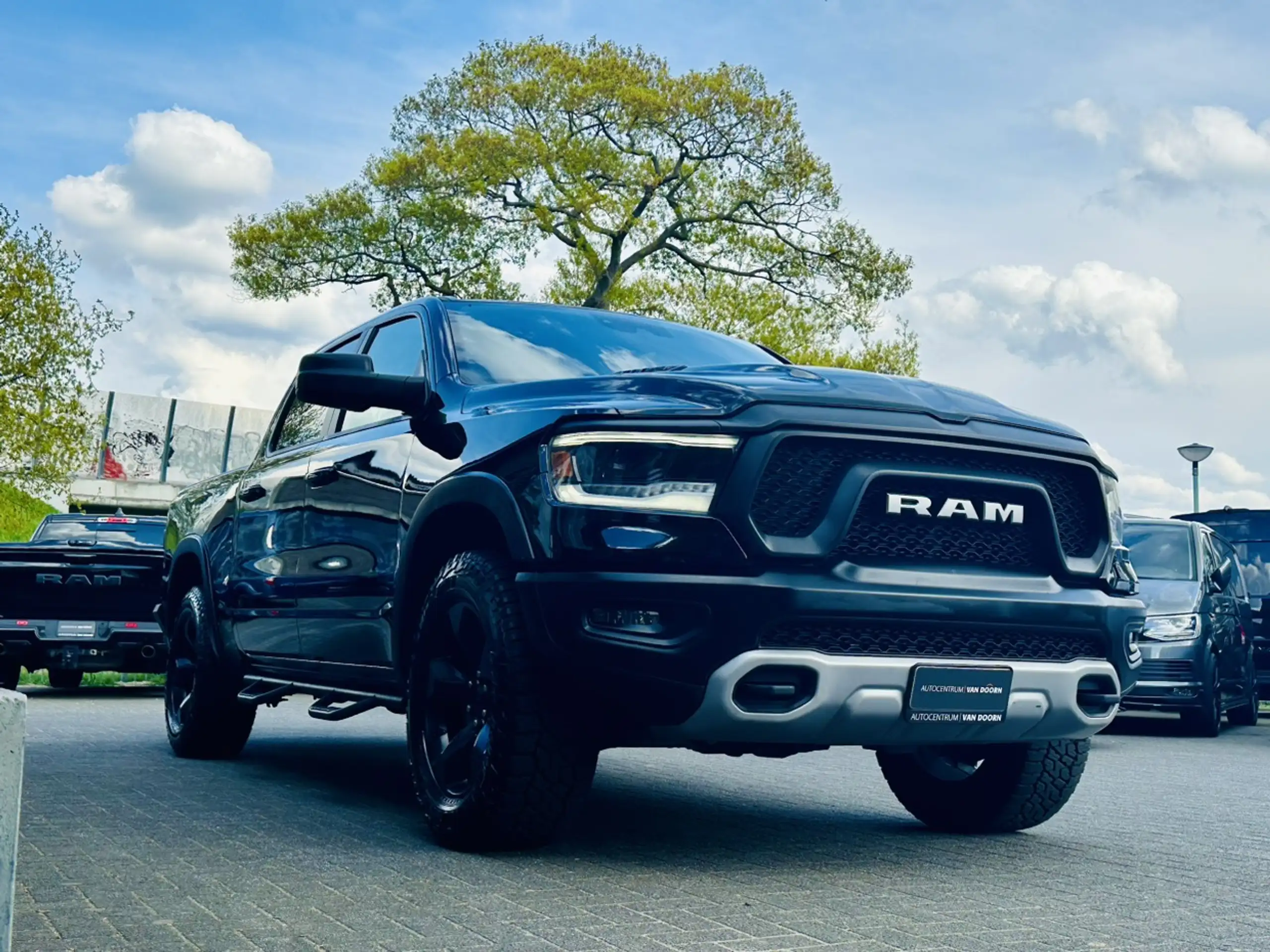 Dodge - RAM