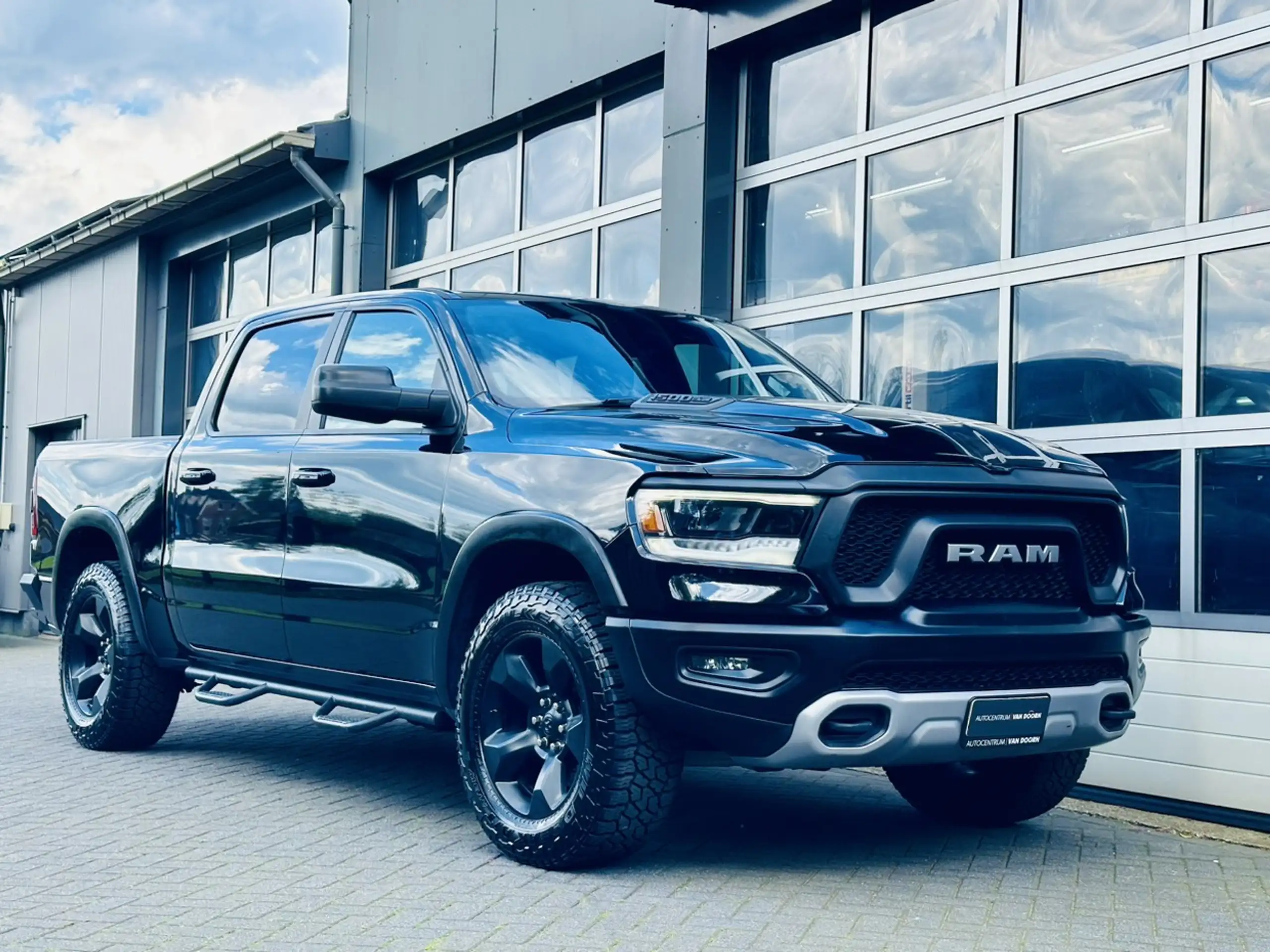 Dodge - RAM