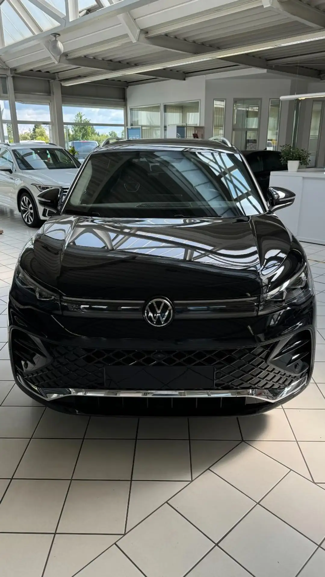 Volkswagen - Tiguan