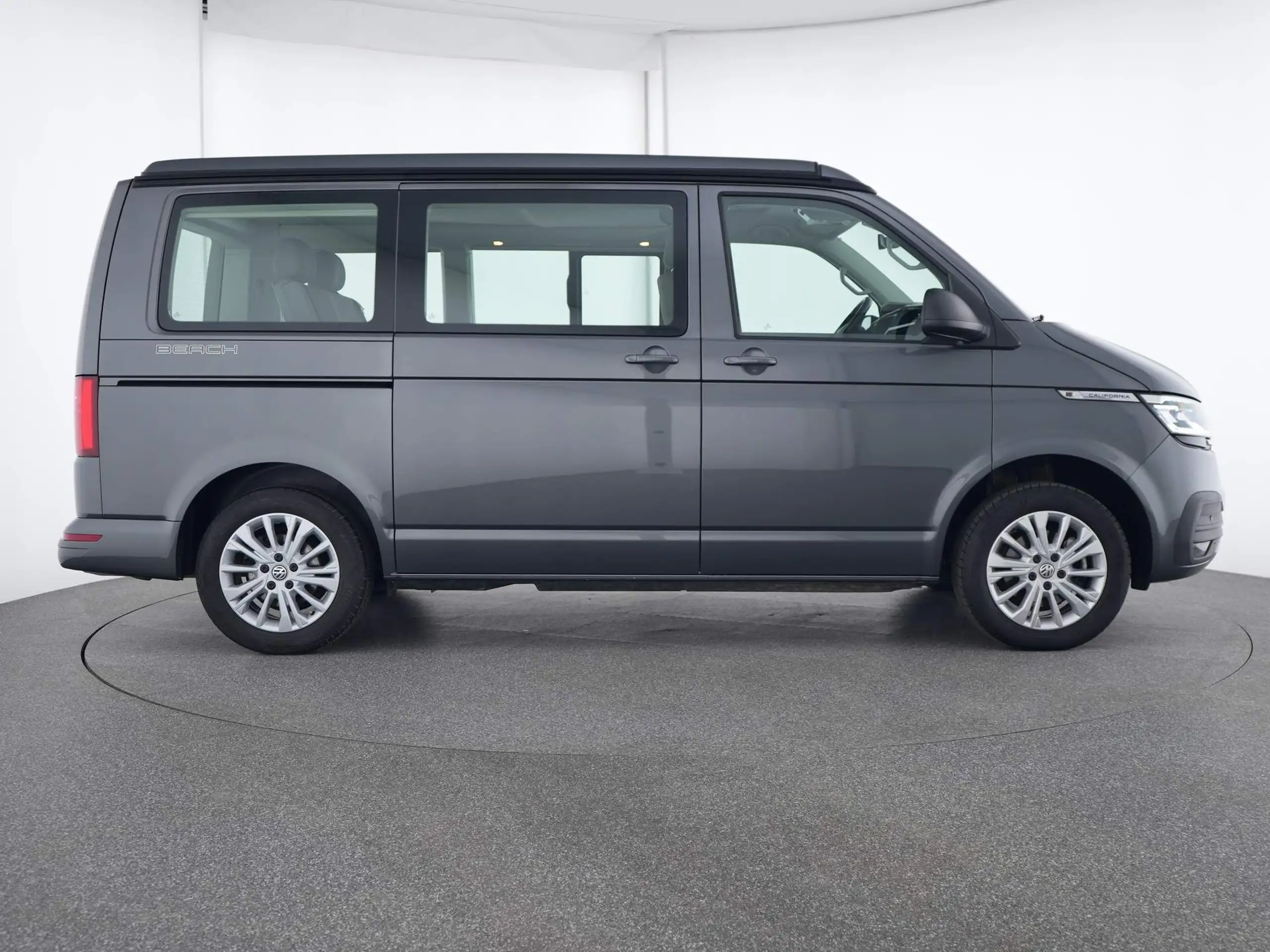 Volkswagen - T6.1 California