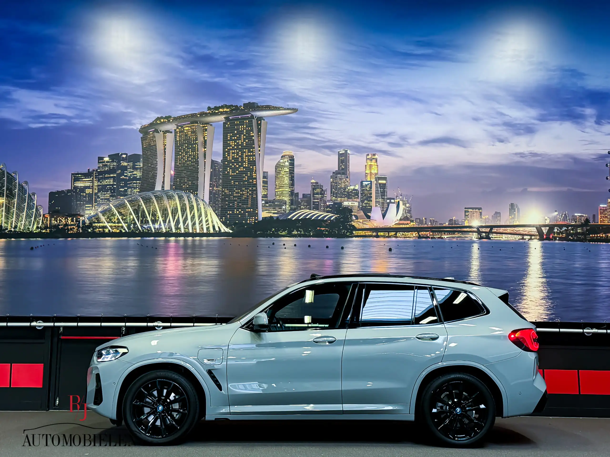 BMW - X3