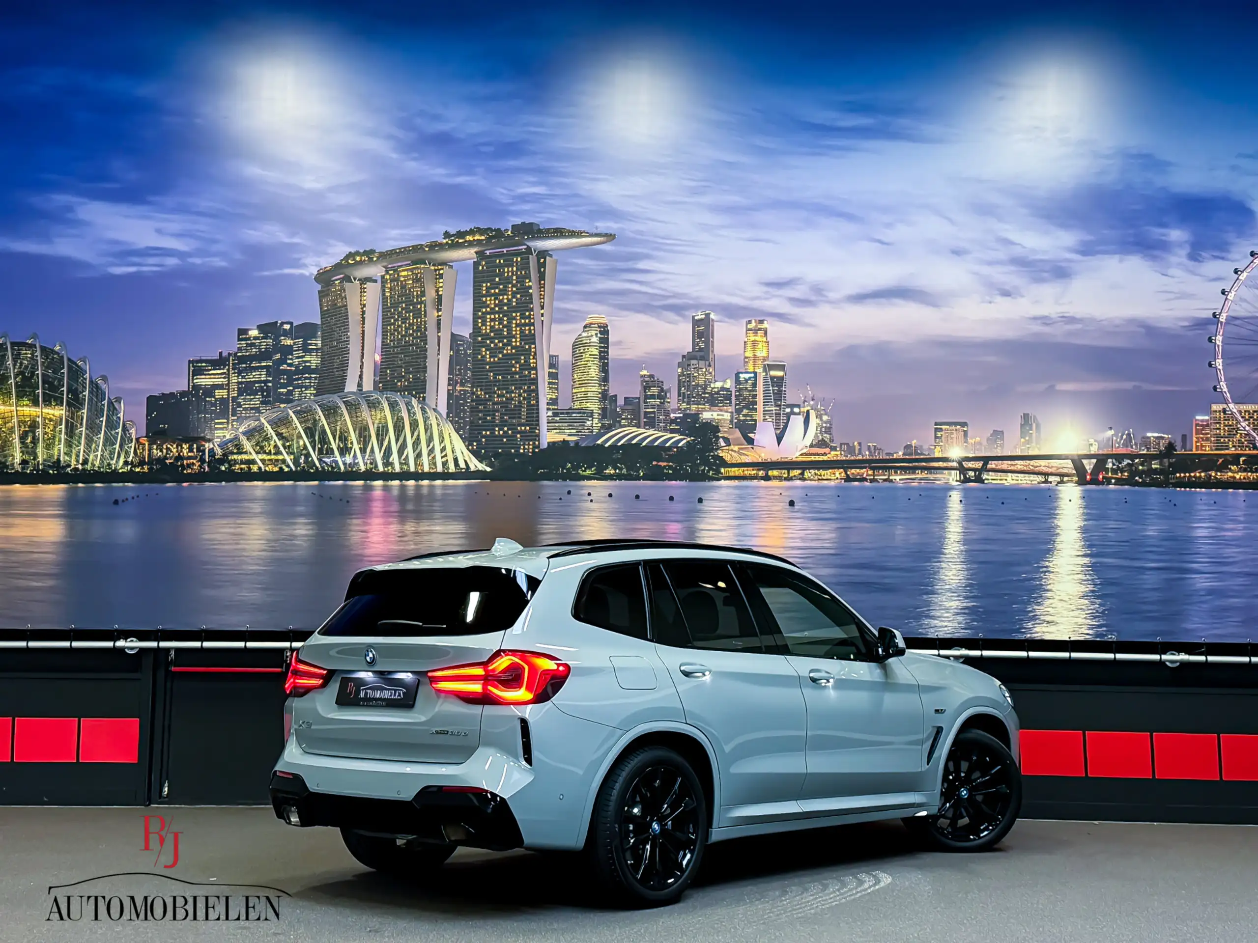 BMW - X3