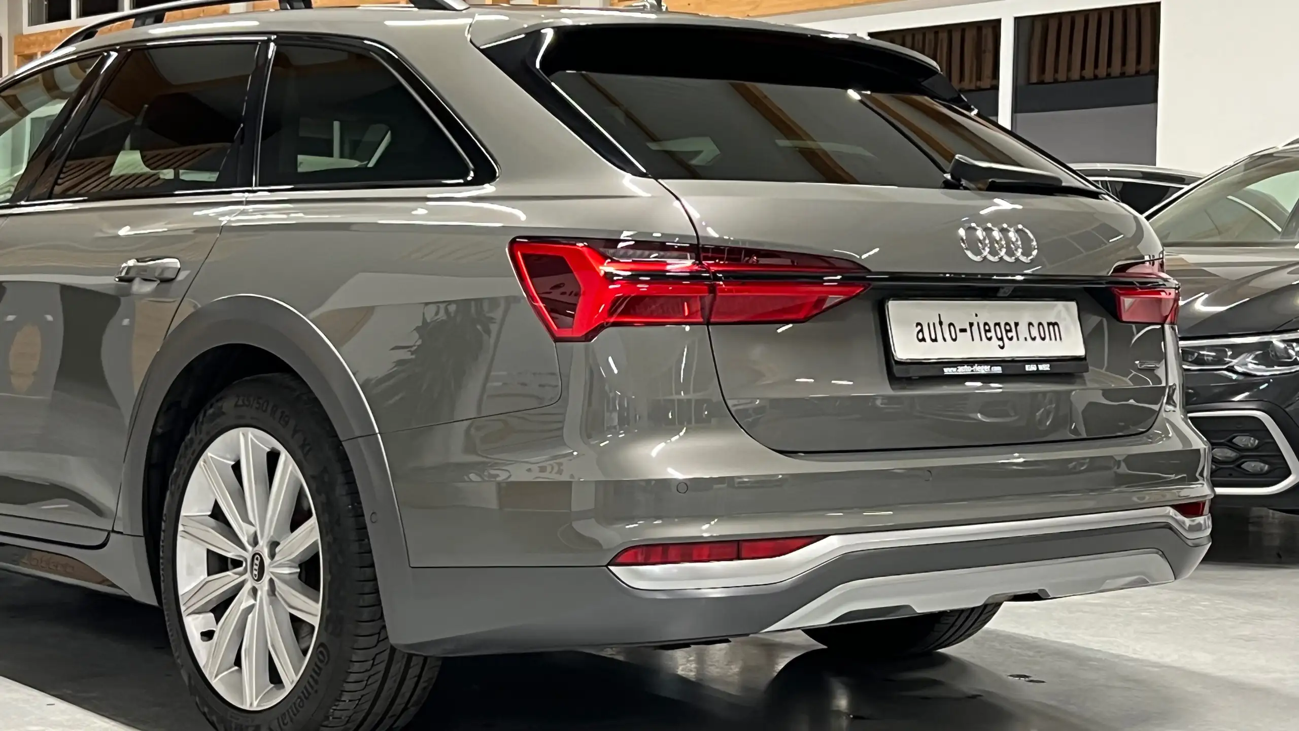 Audi - A6 allroad