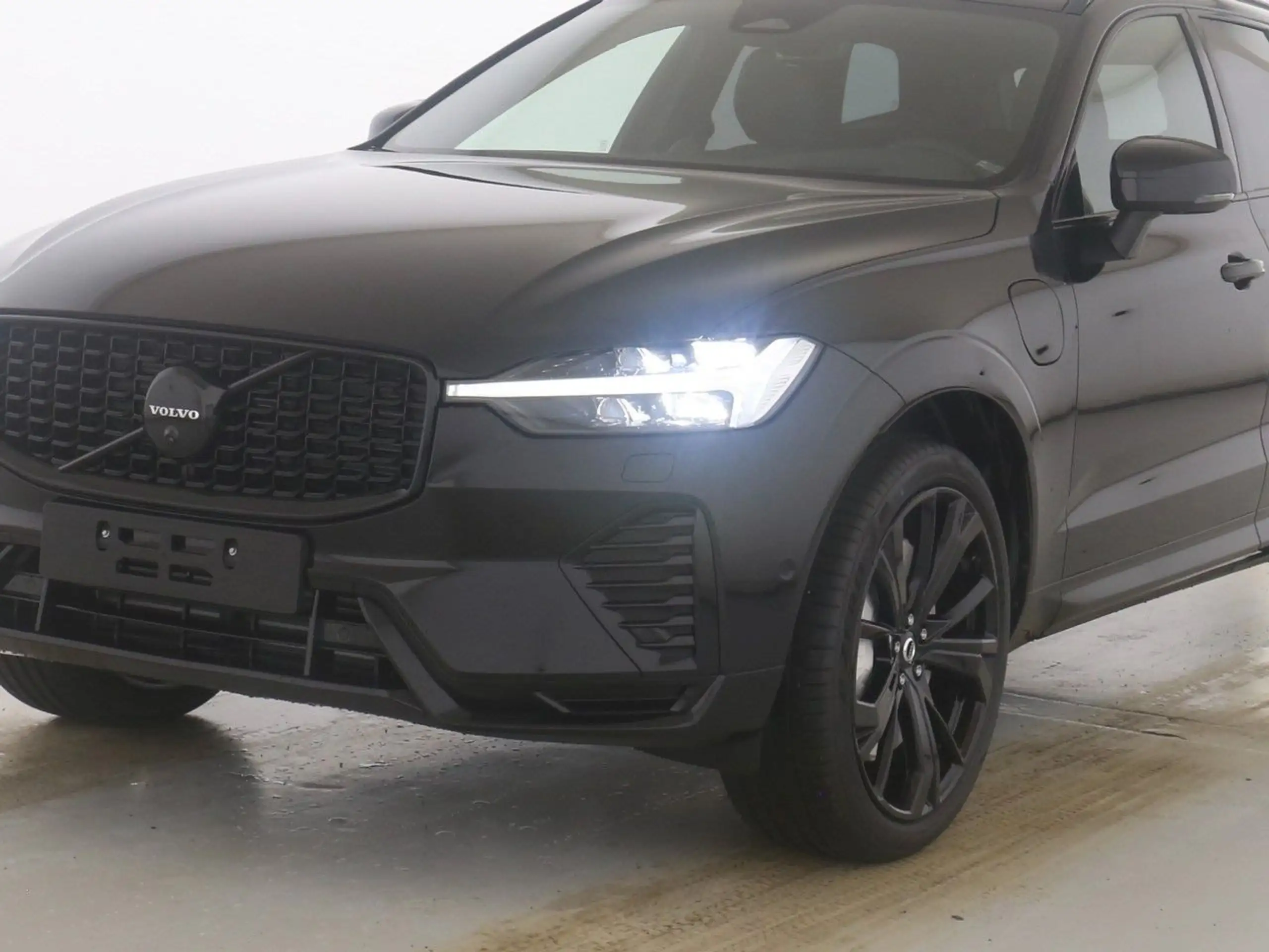 Volvo - XC60