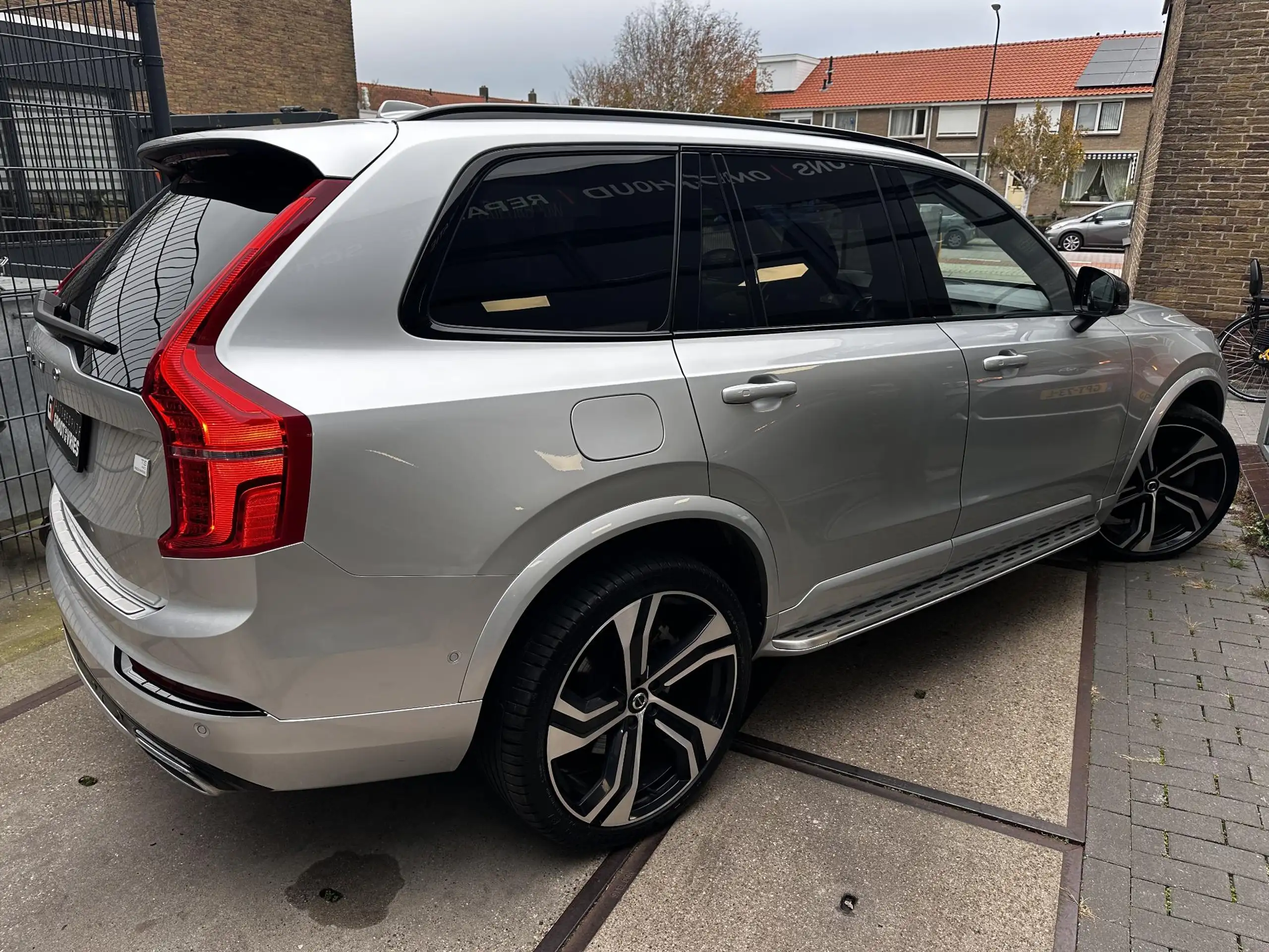 Volvo - XC90