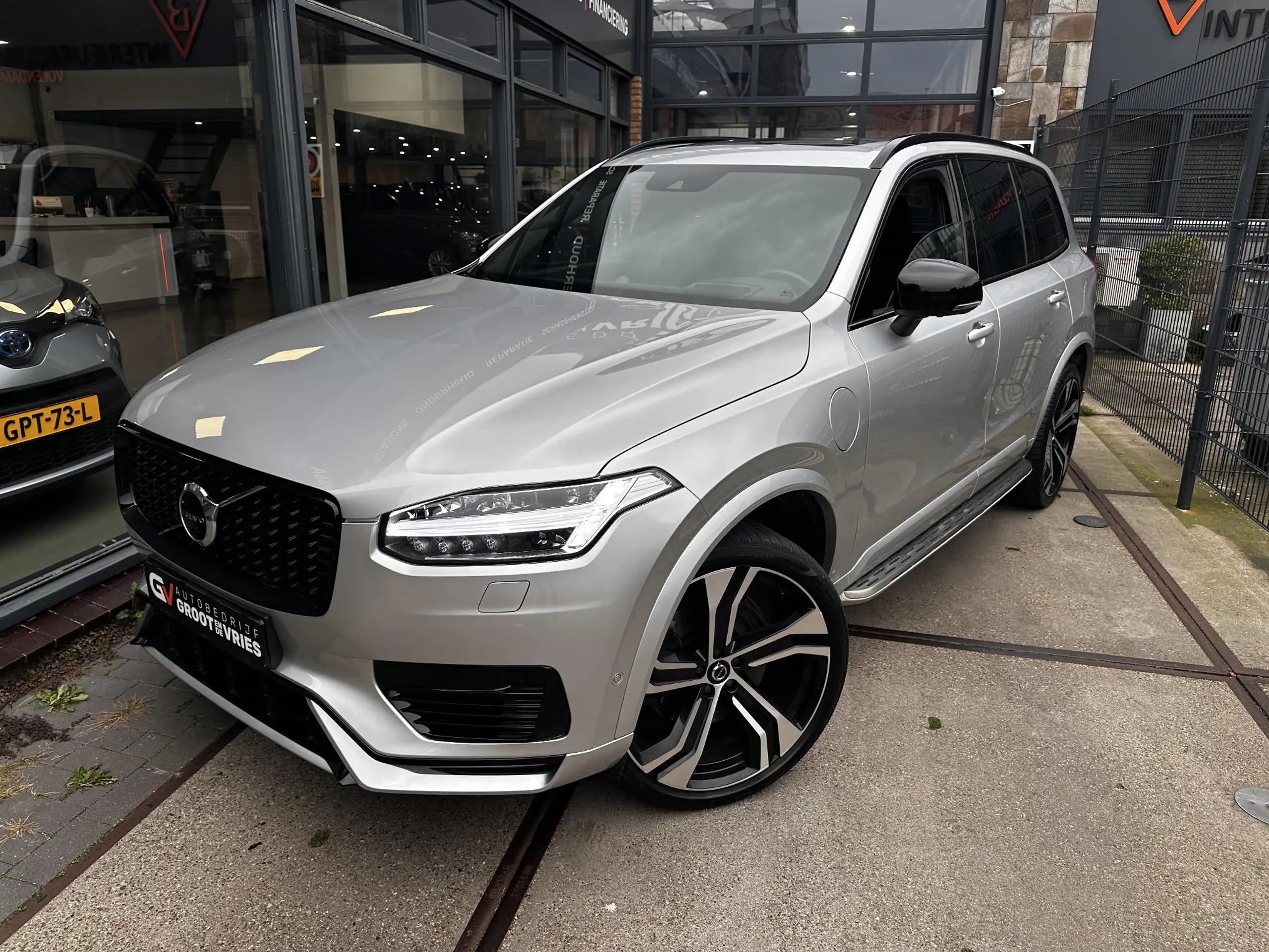 Volvo - XC90