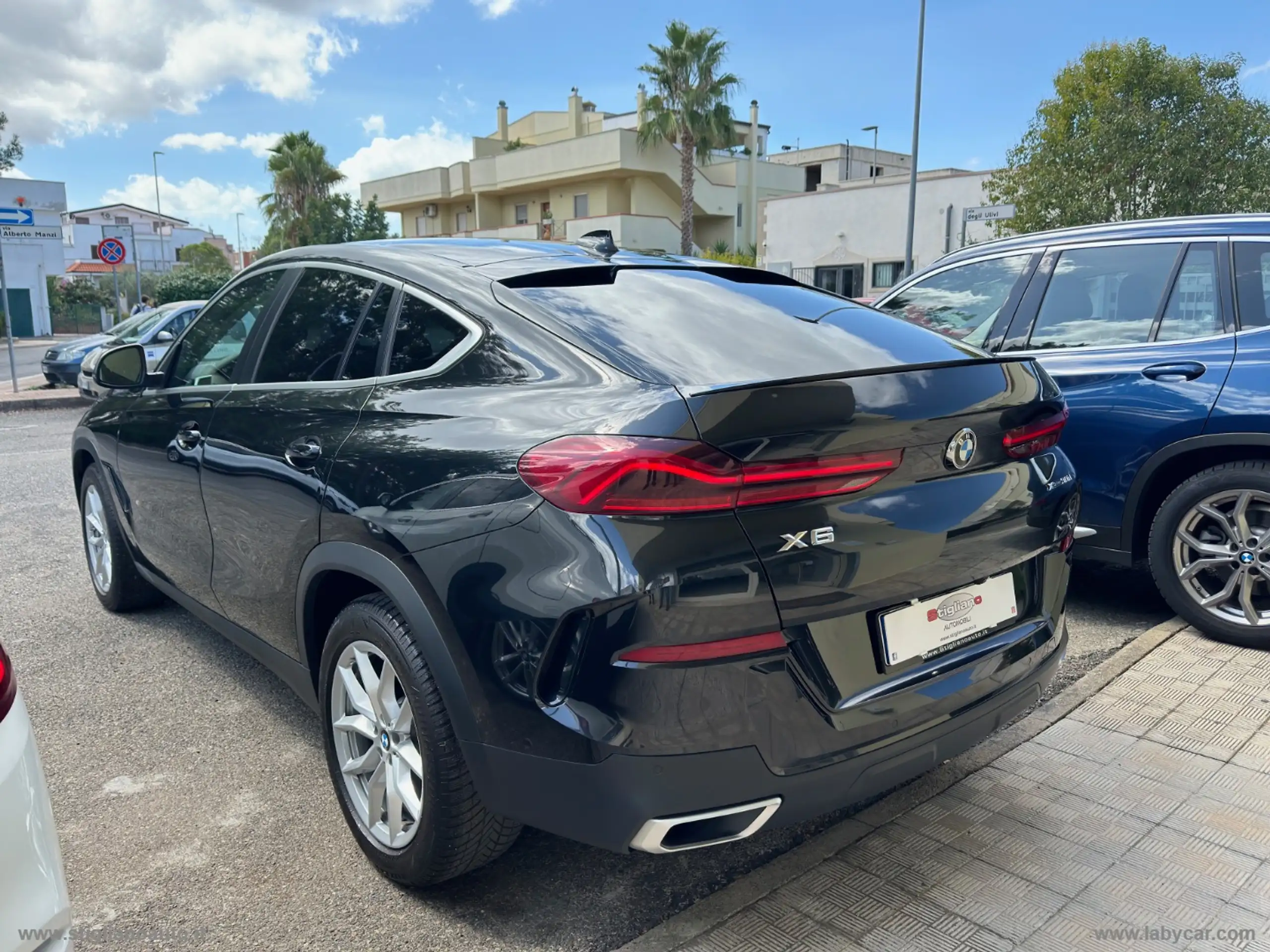 BMW - X6