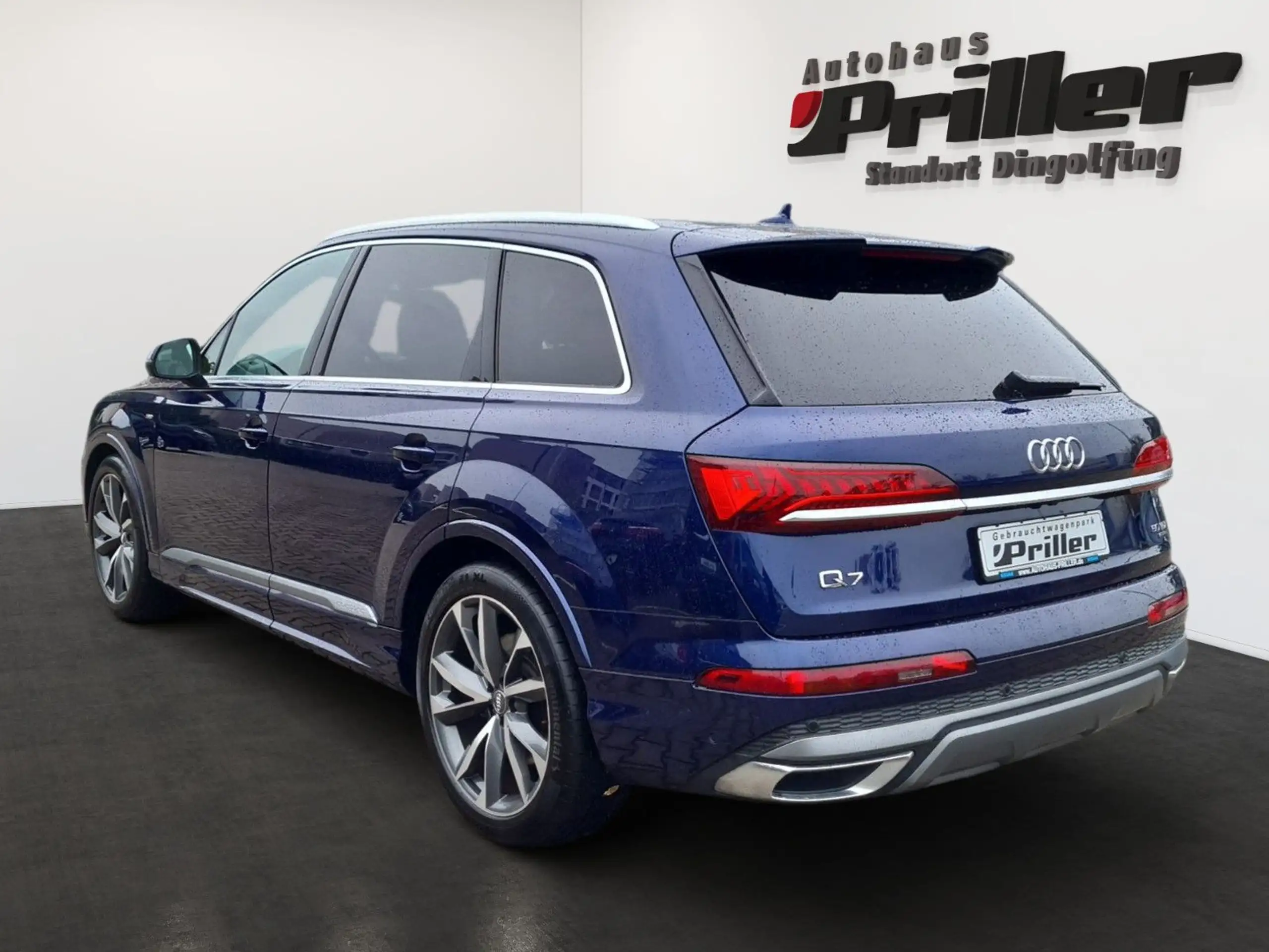 Audi - Q7