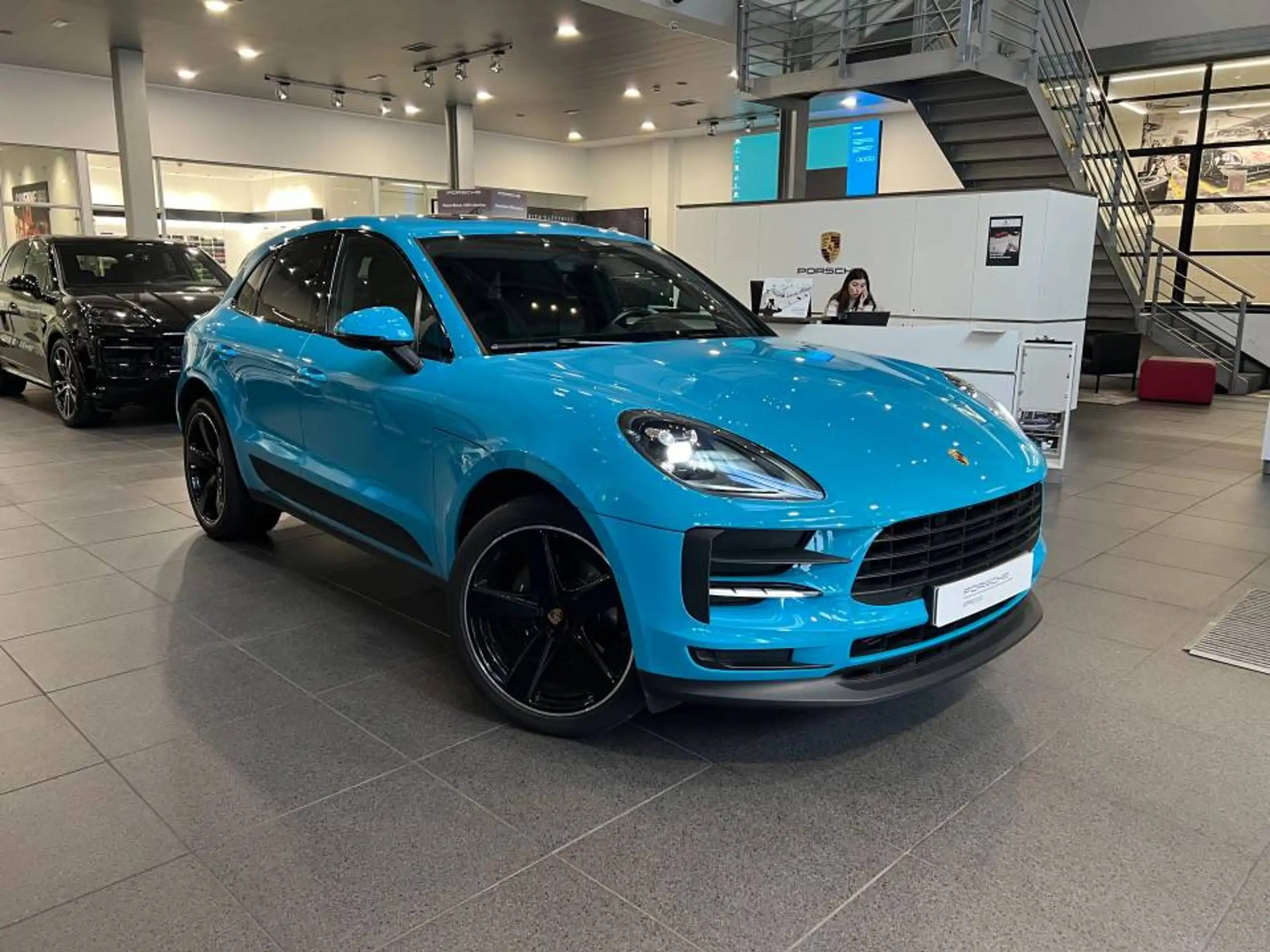 Porsche - Macan