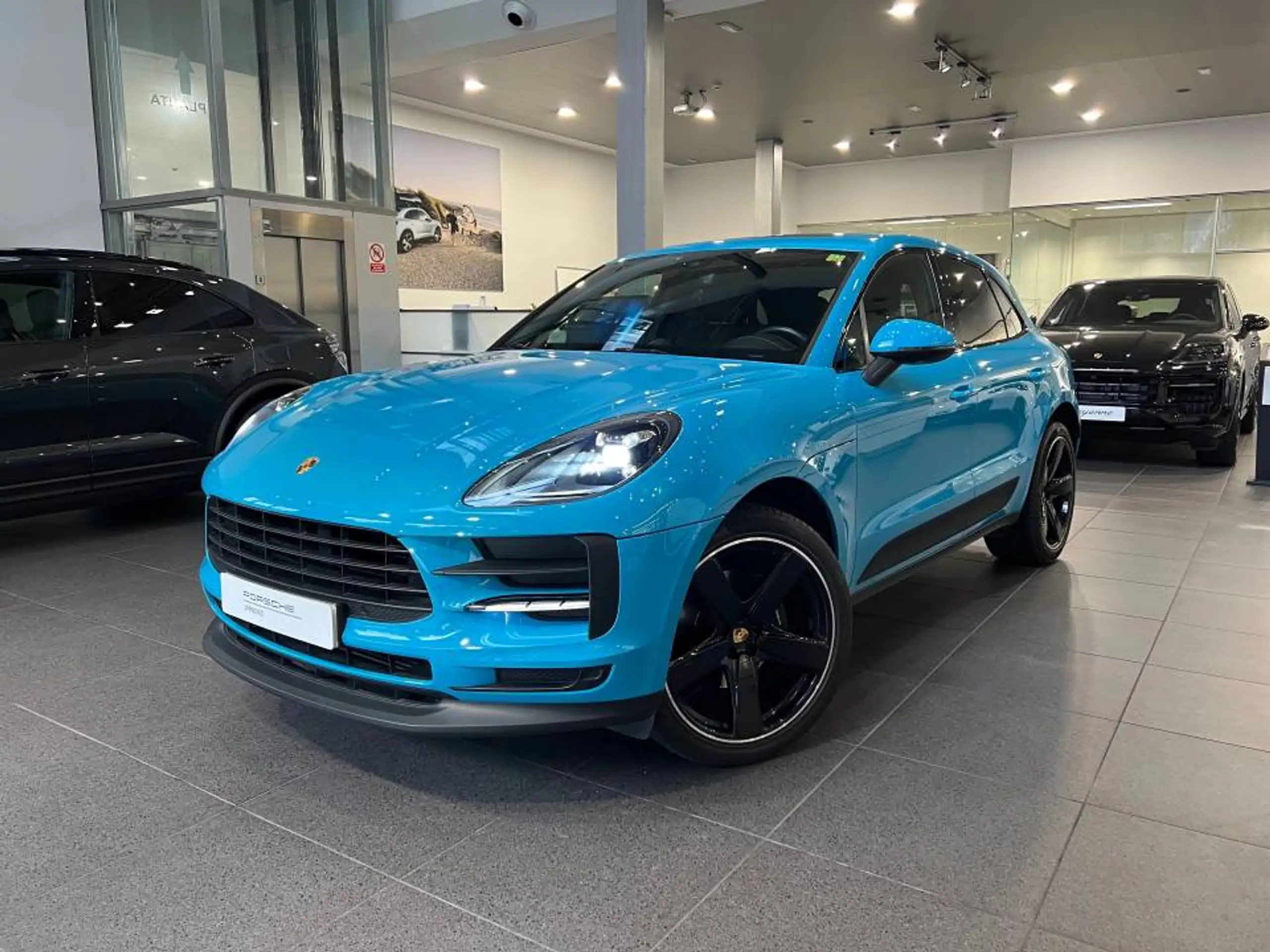 Porsche - Macan