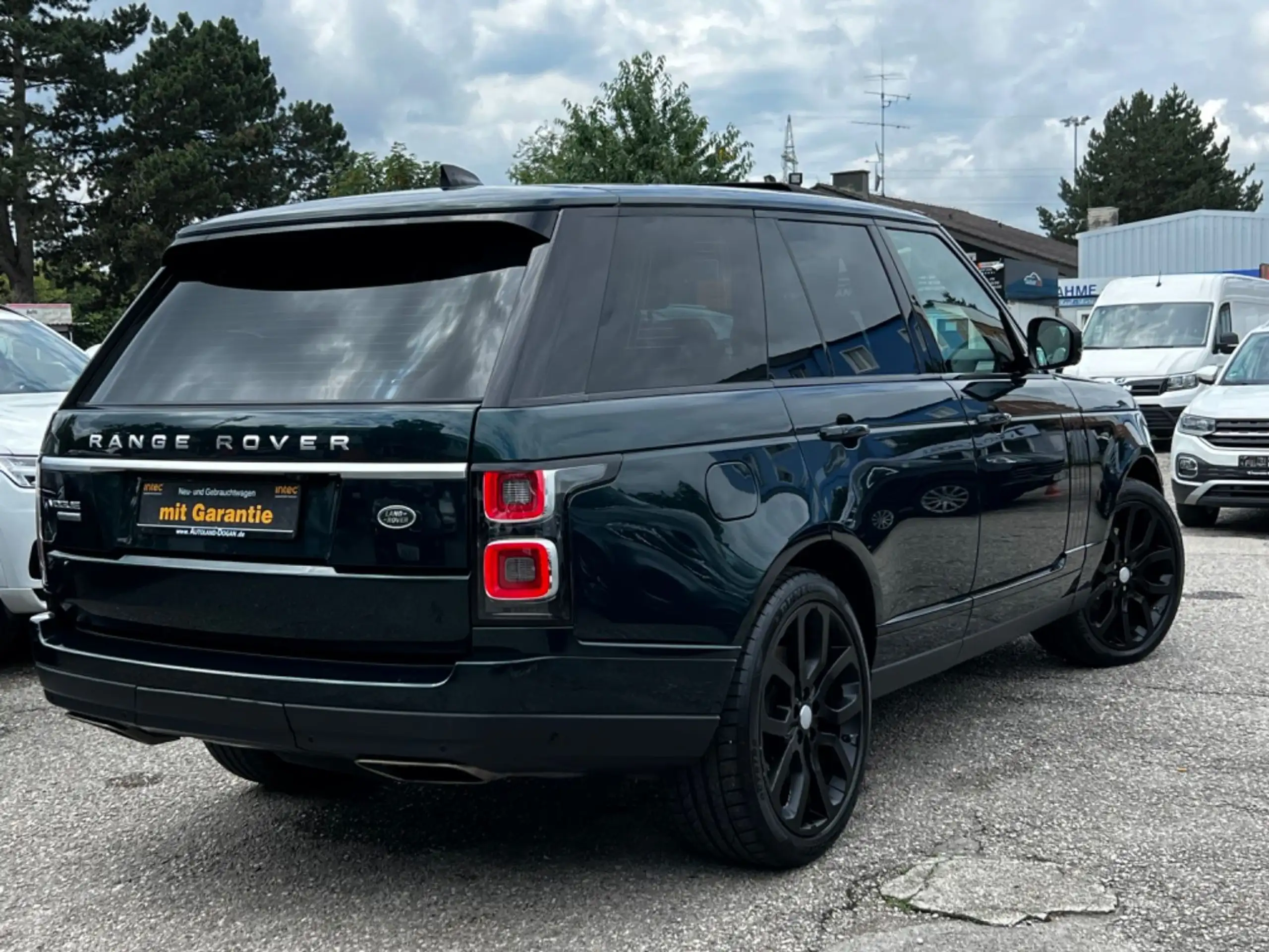 Land Rover - Range Rover