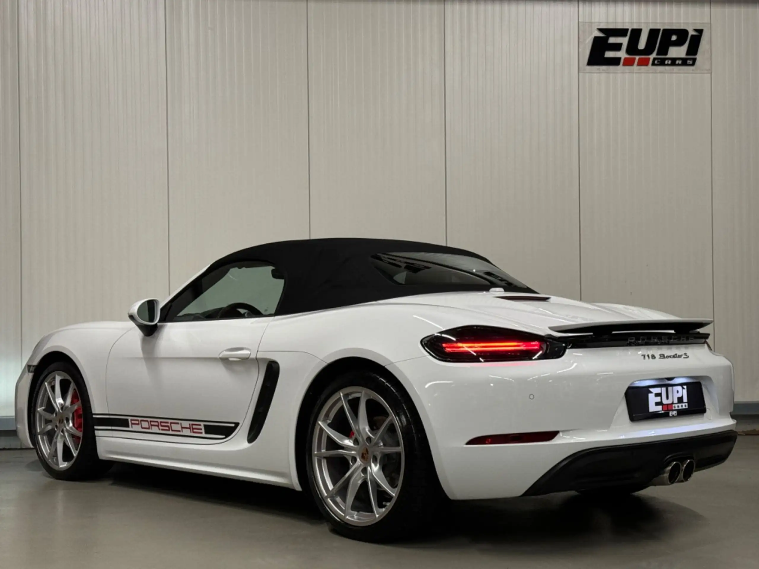 Porsche - Boxster