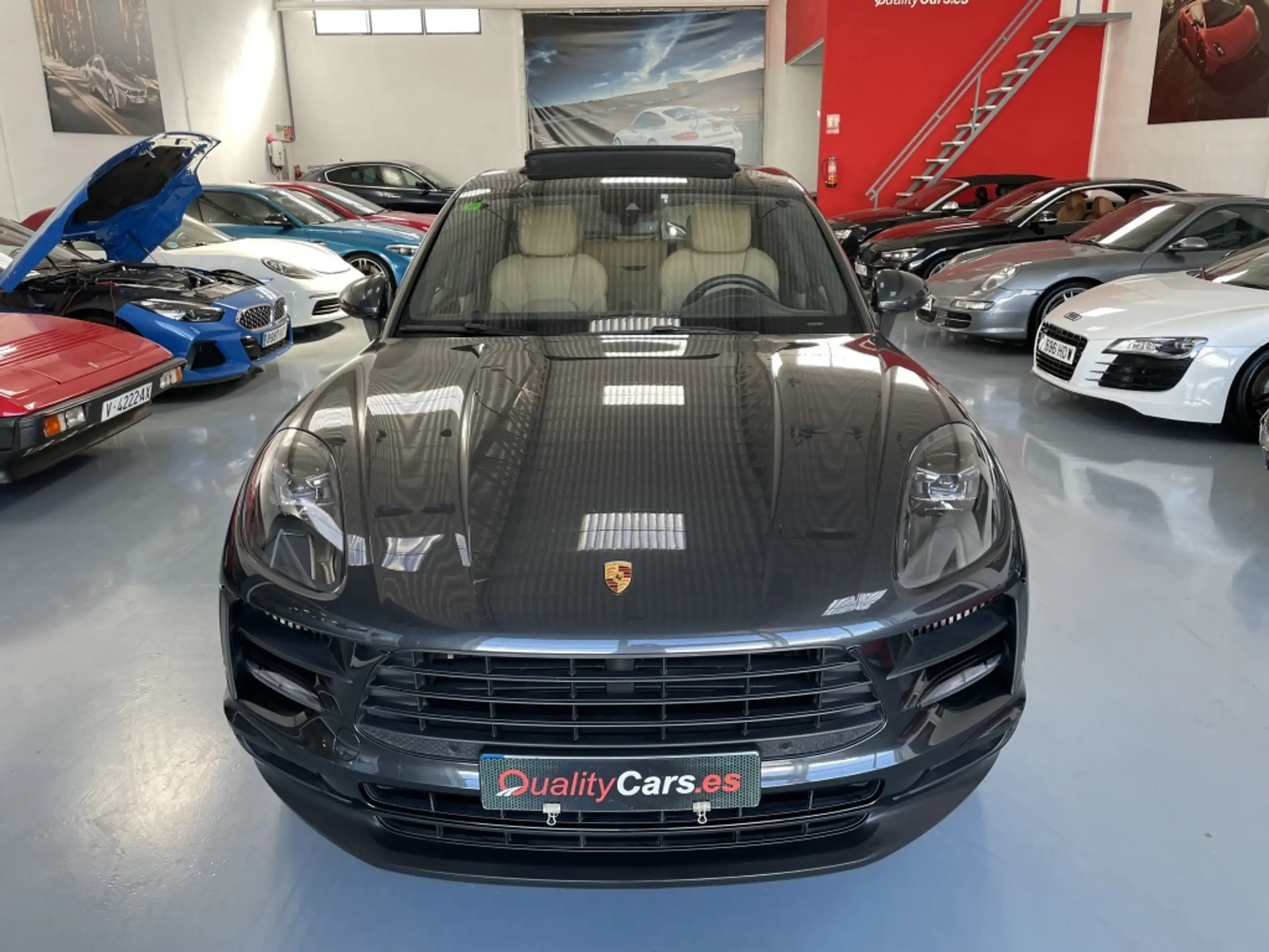 Porsche - Macan