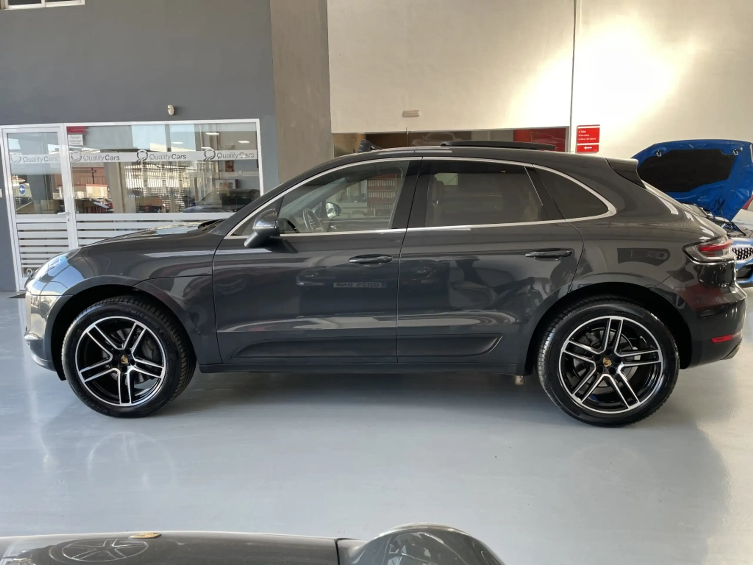 Porsche - Macan