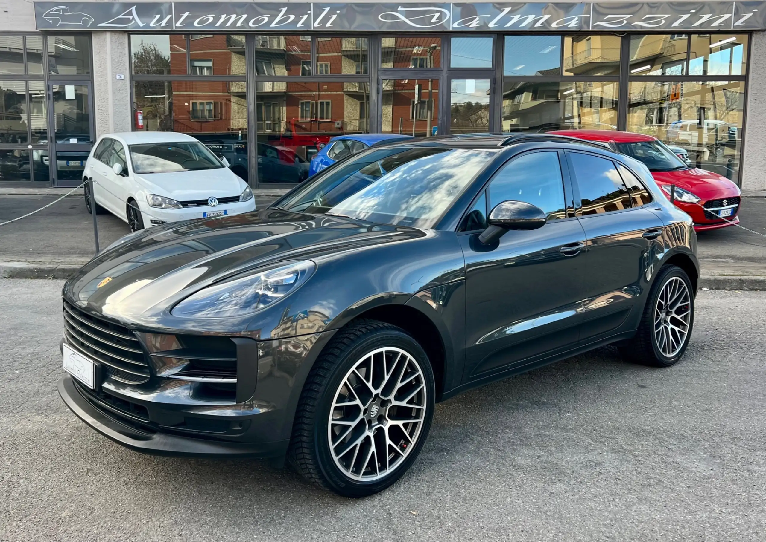 Porsche - Macan