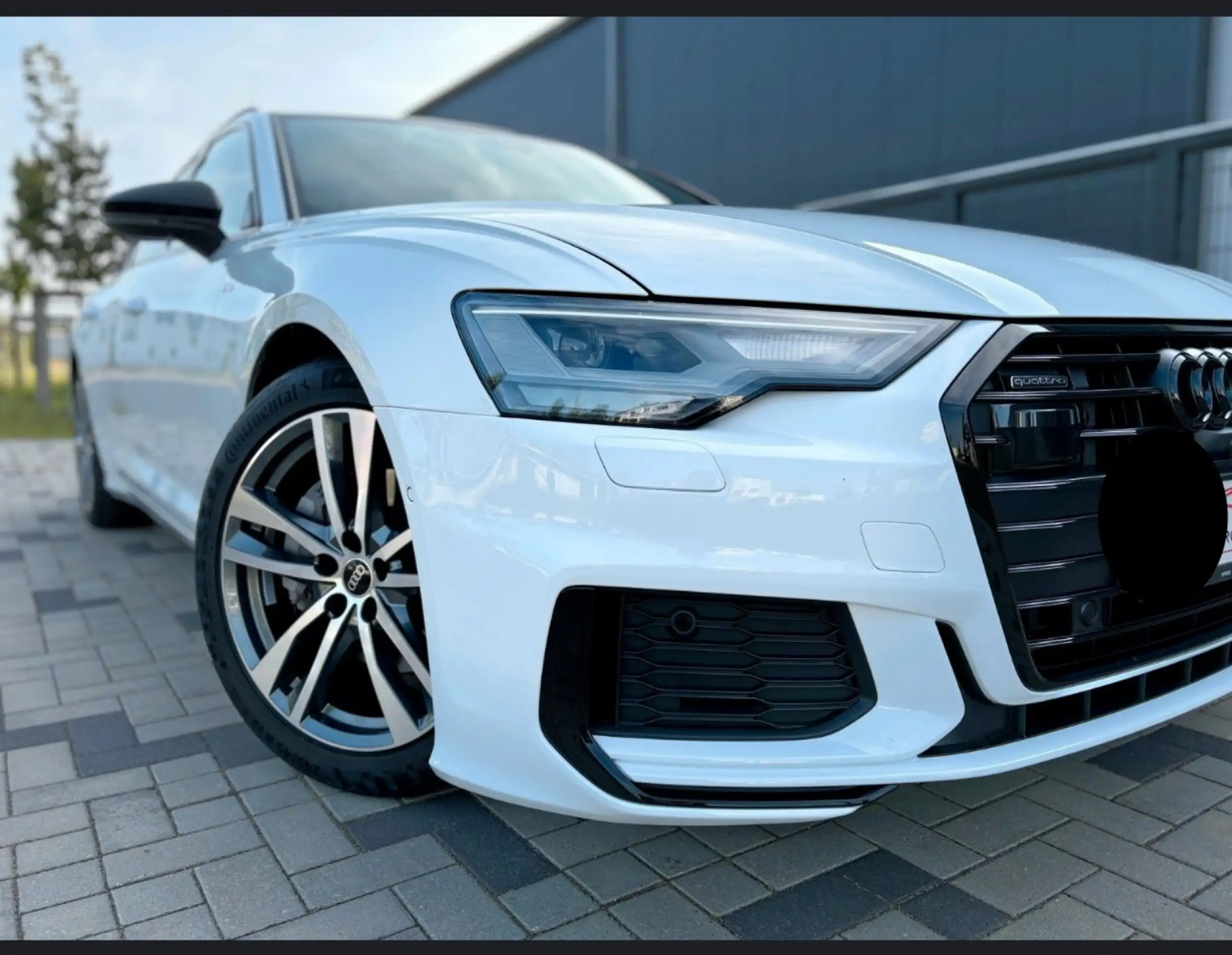 Audi - A6