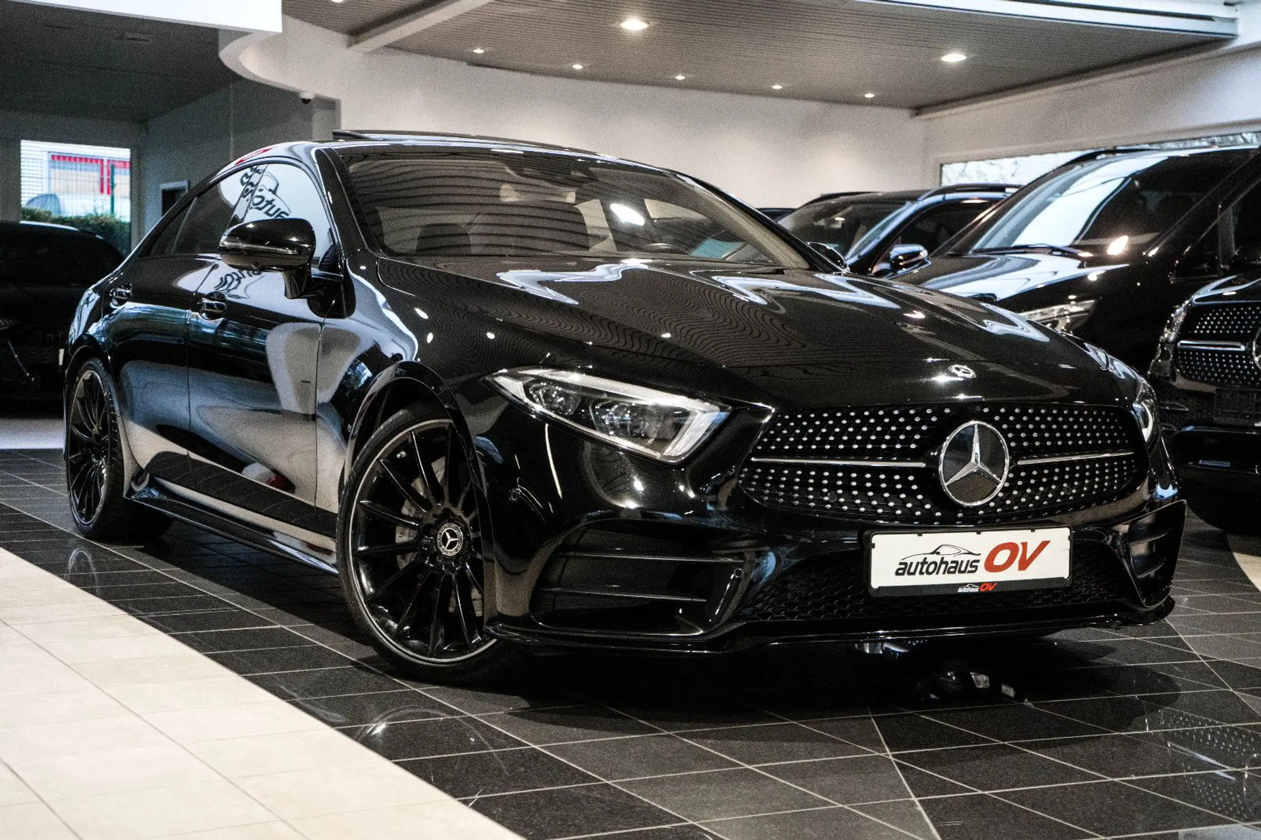 Mercedes-Benz - CLS 400