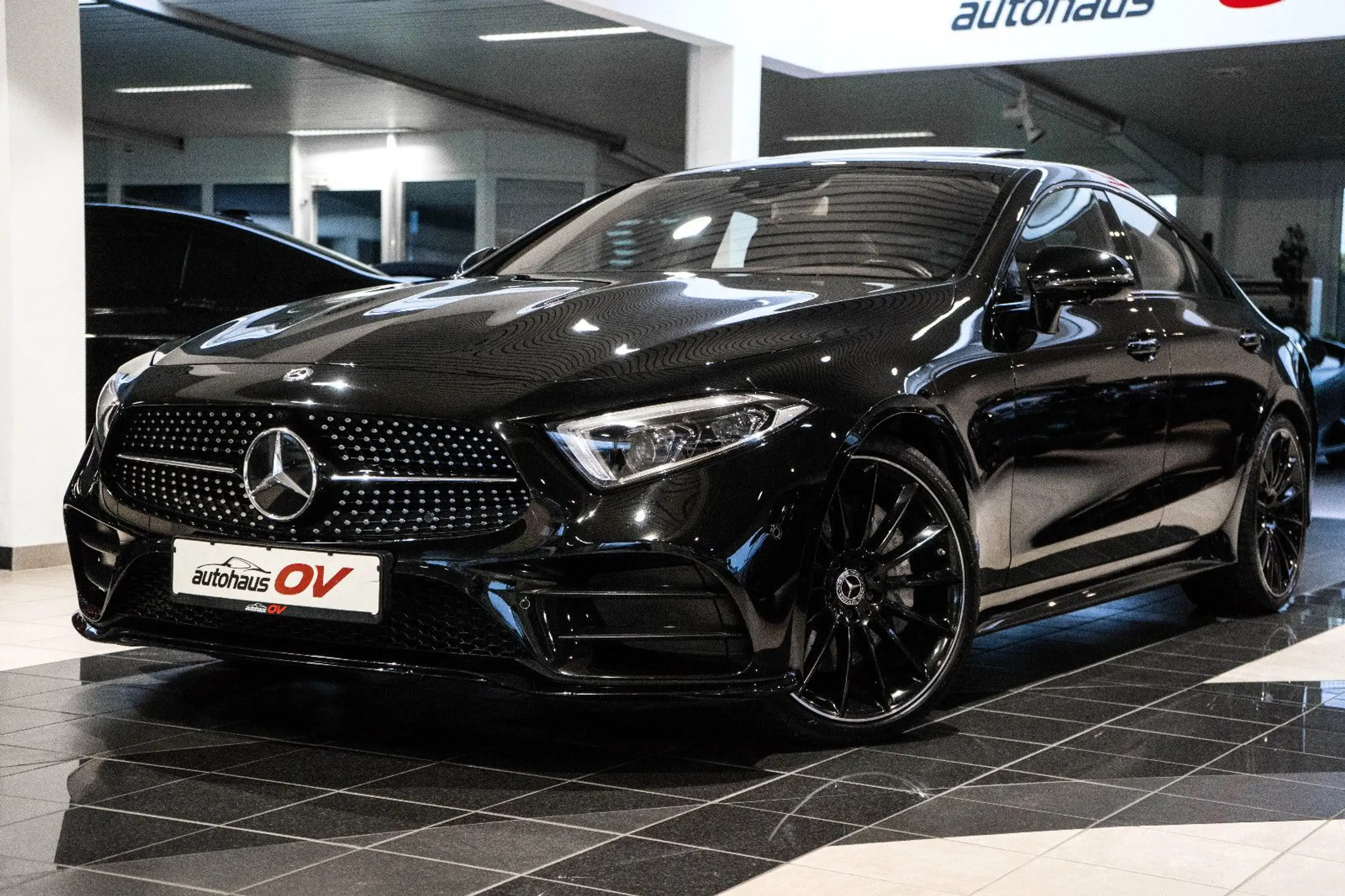 Mercedes-Benz - CLS 400