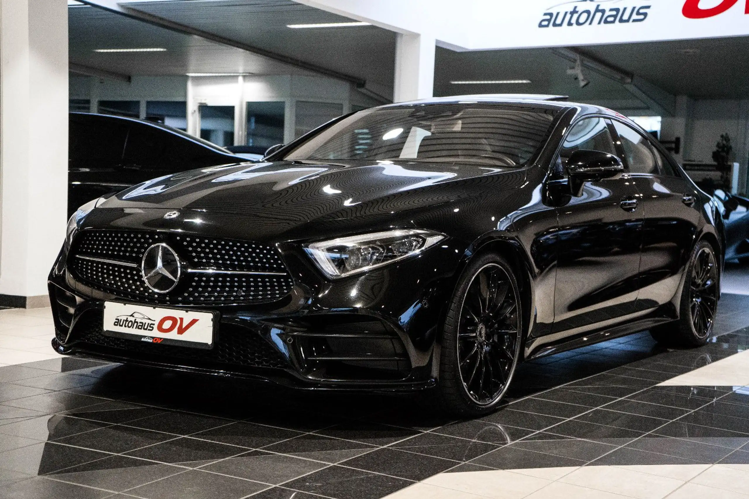 Mercedes-Benz - CLS 400