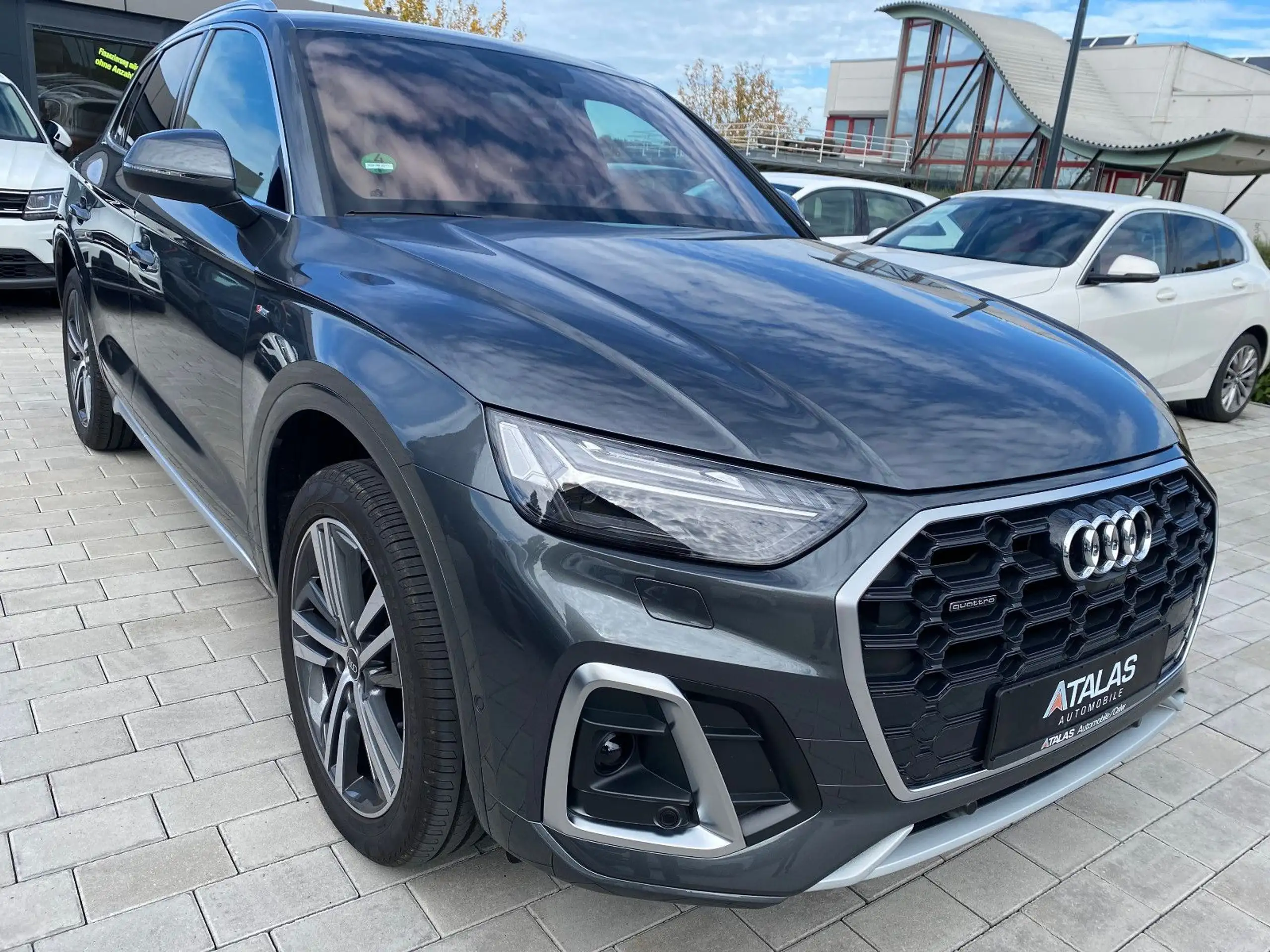 Audi - Q5