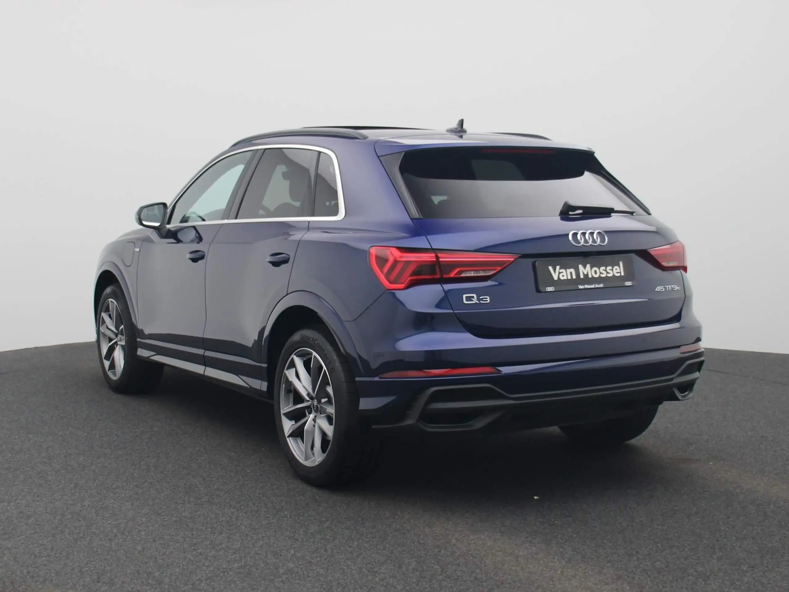 Audi - Q3