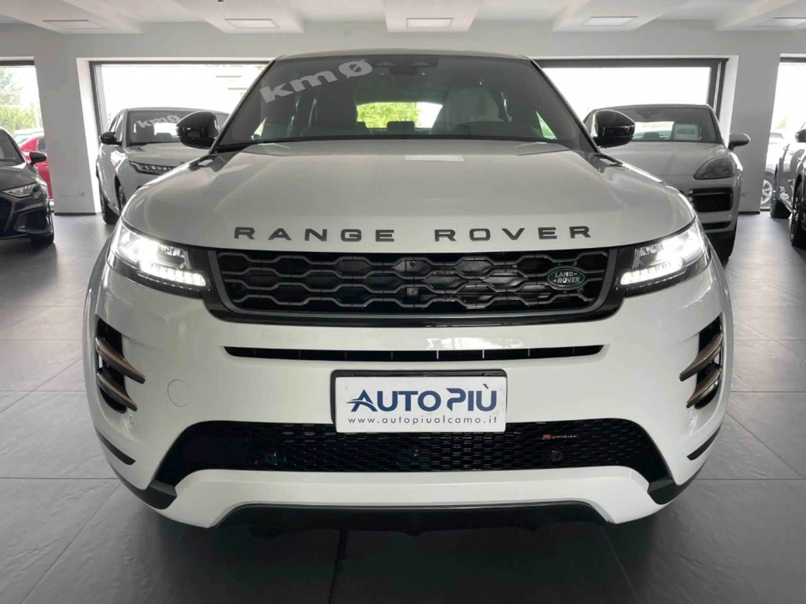 Land Rover - Range Rover Evoque