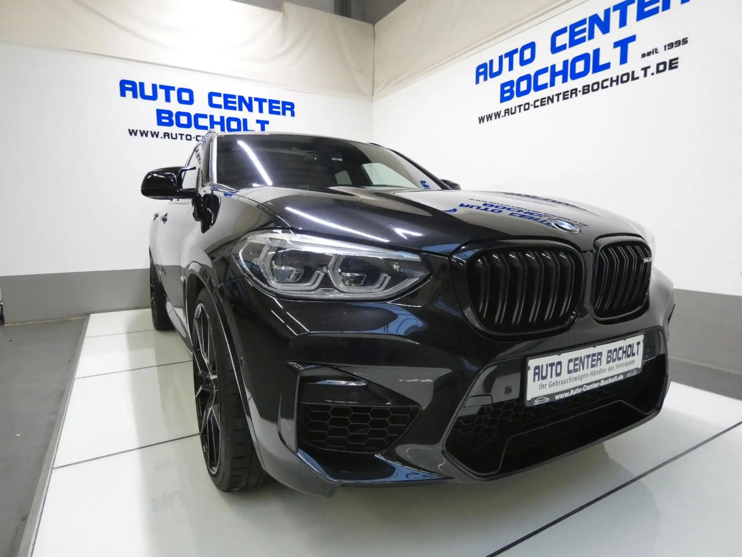 BMW - X4 M