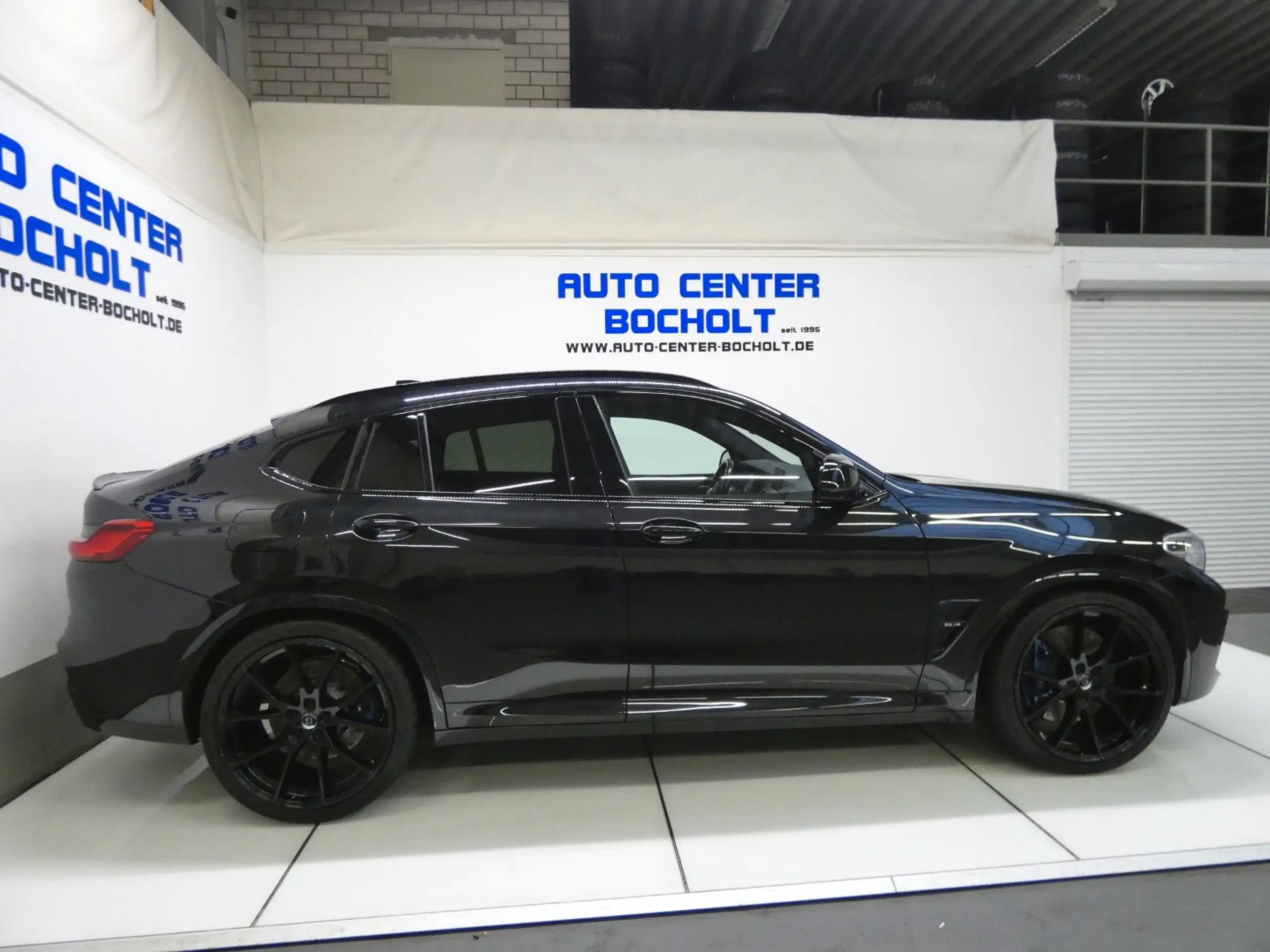 BMW - X4 M