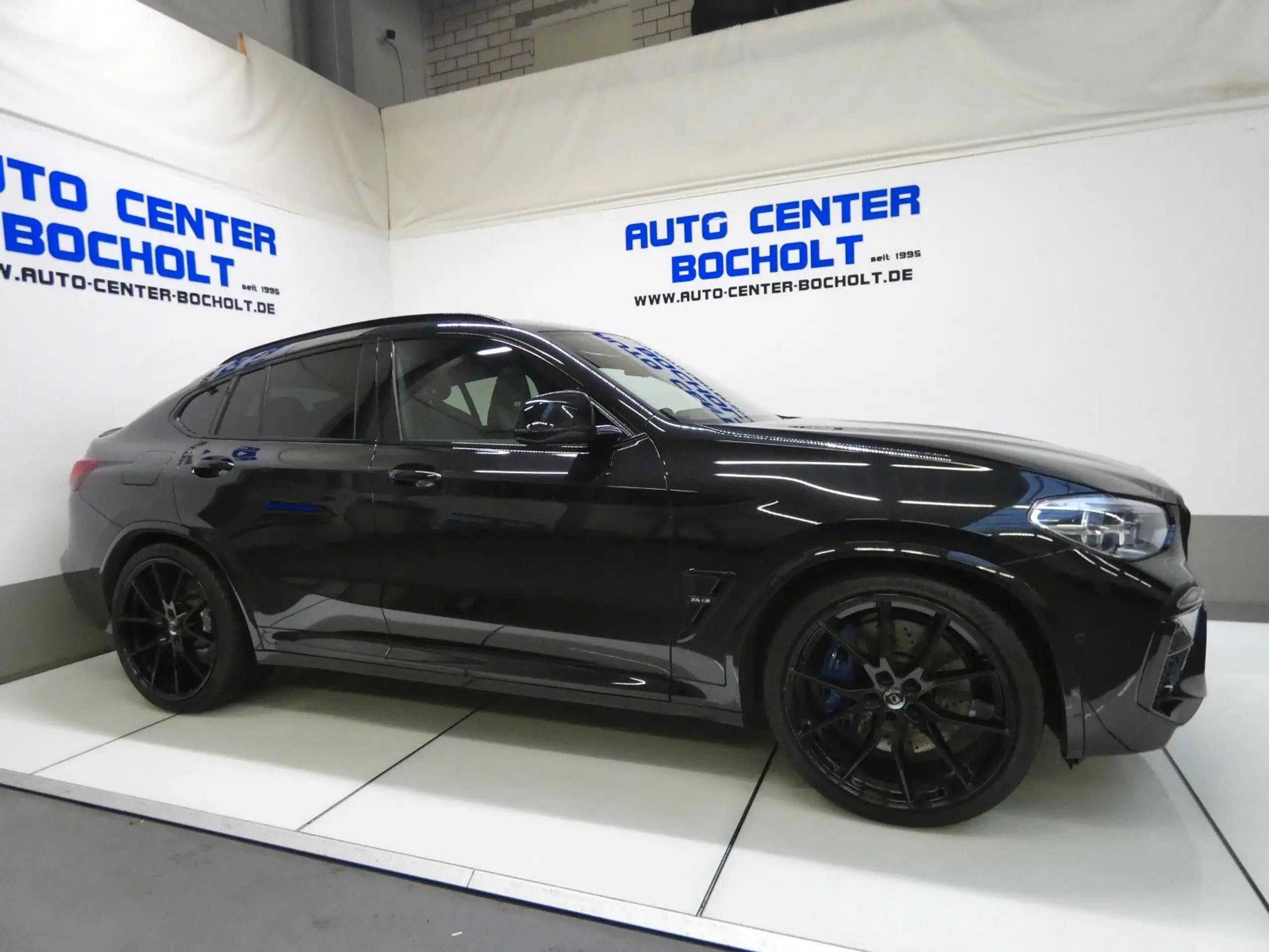 BMW - X4 M