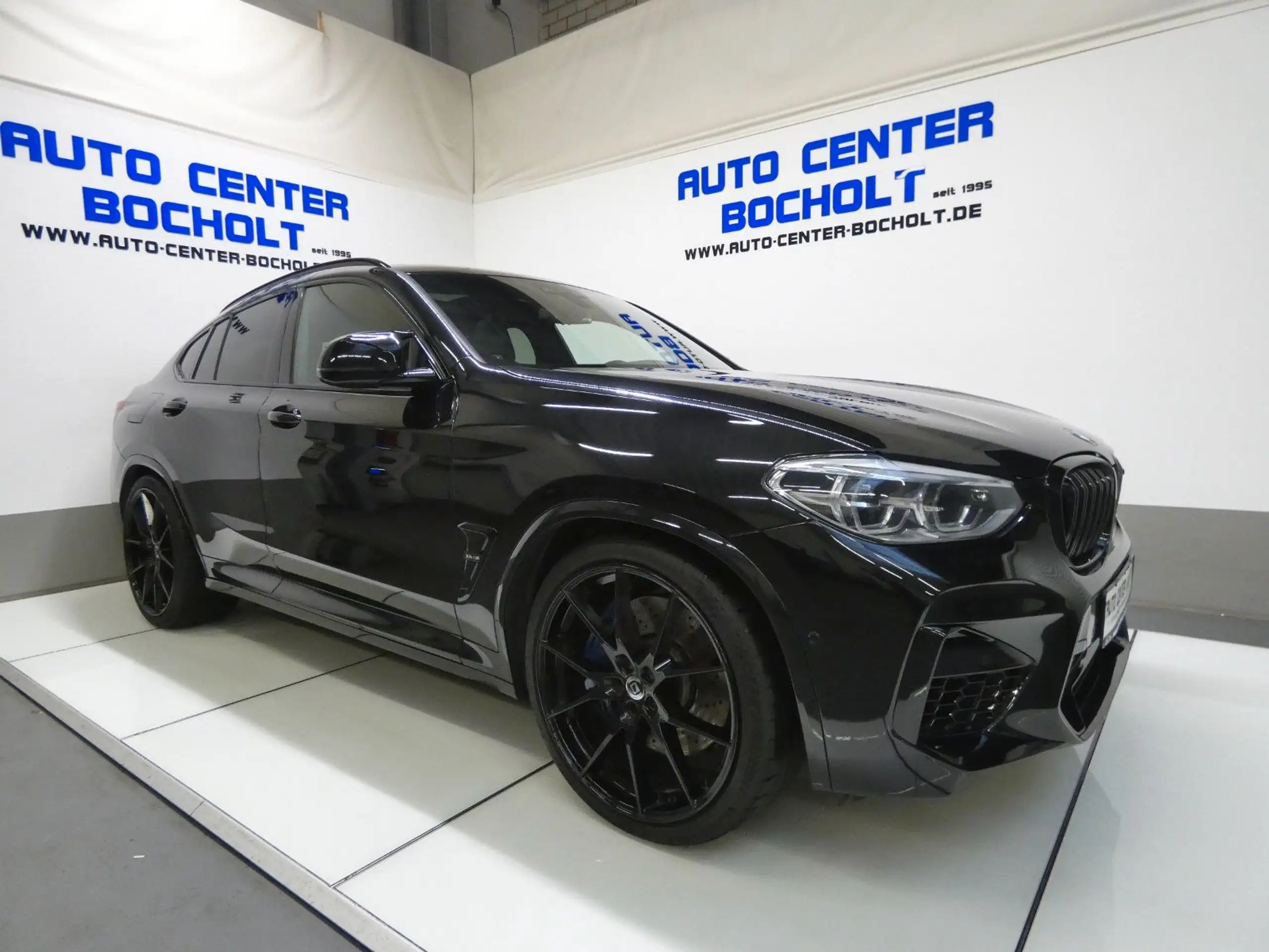 BMW - X4 M