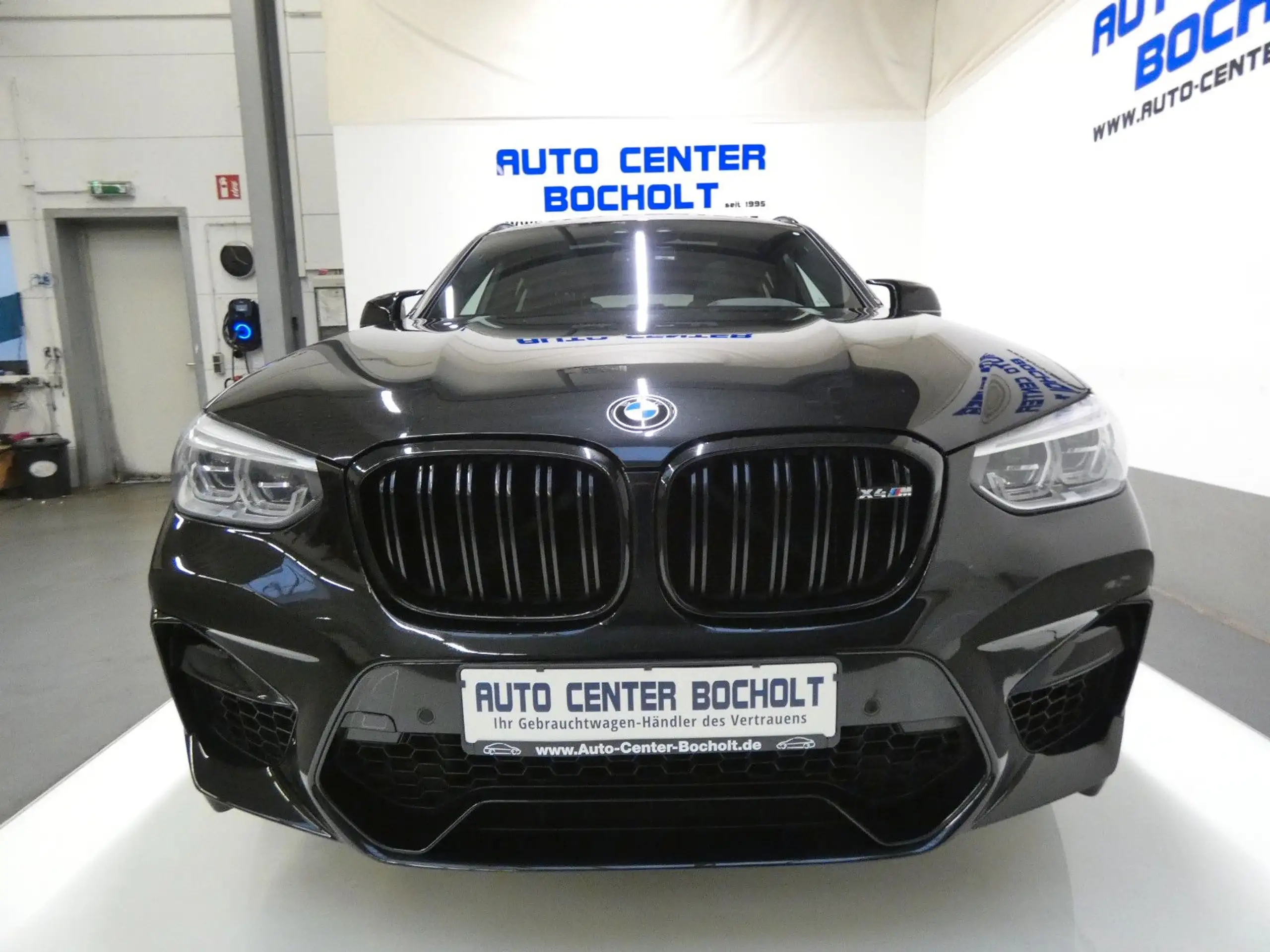 BMW - X4 M