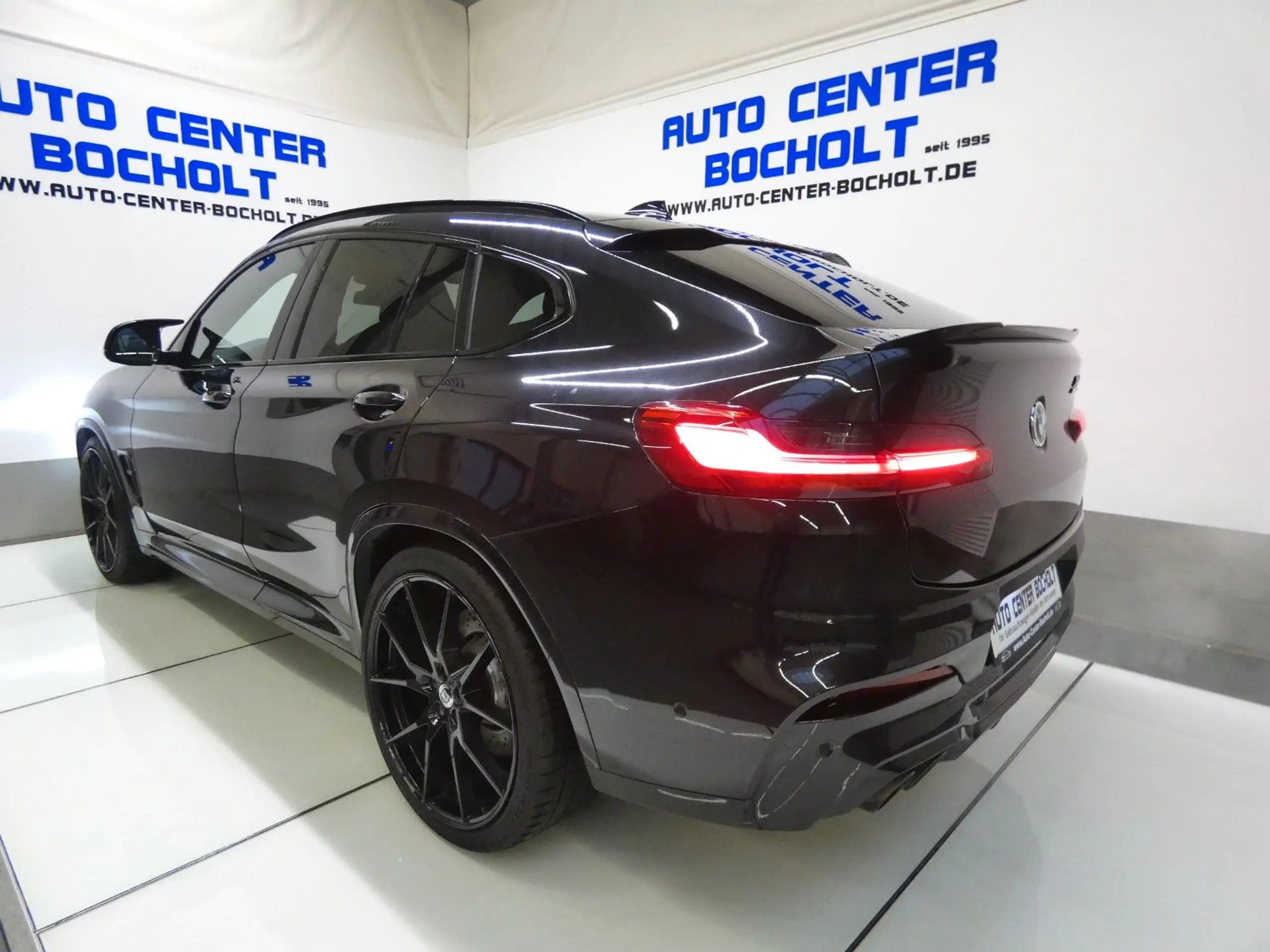 BMW - X4 M